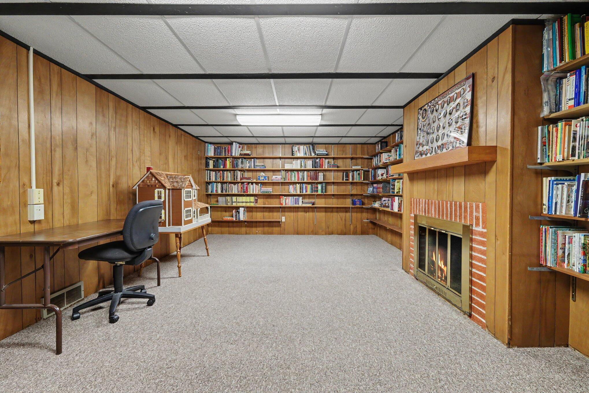 1816 Observatory Avenue SE Grand Rapids MI 49546