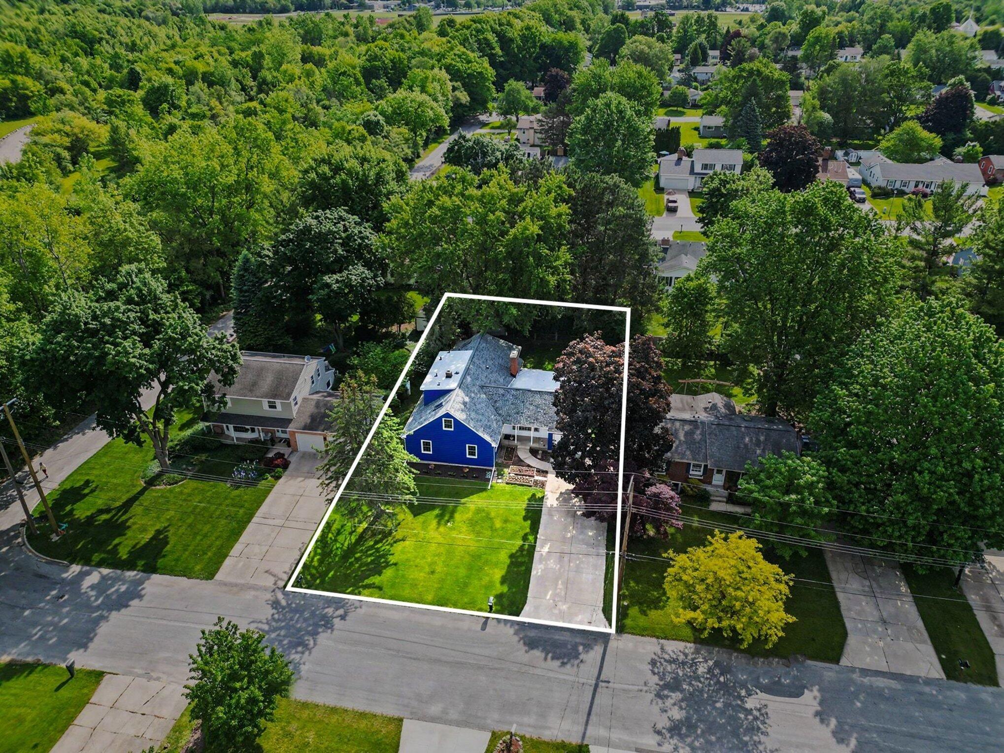 1816 Observatory Avenue SE Grand Rapids MI 49546