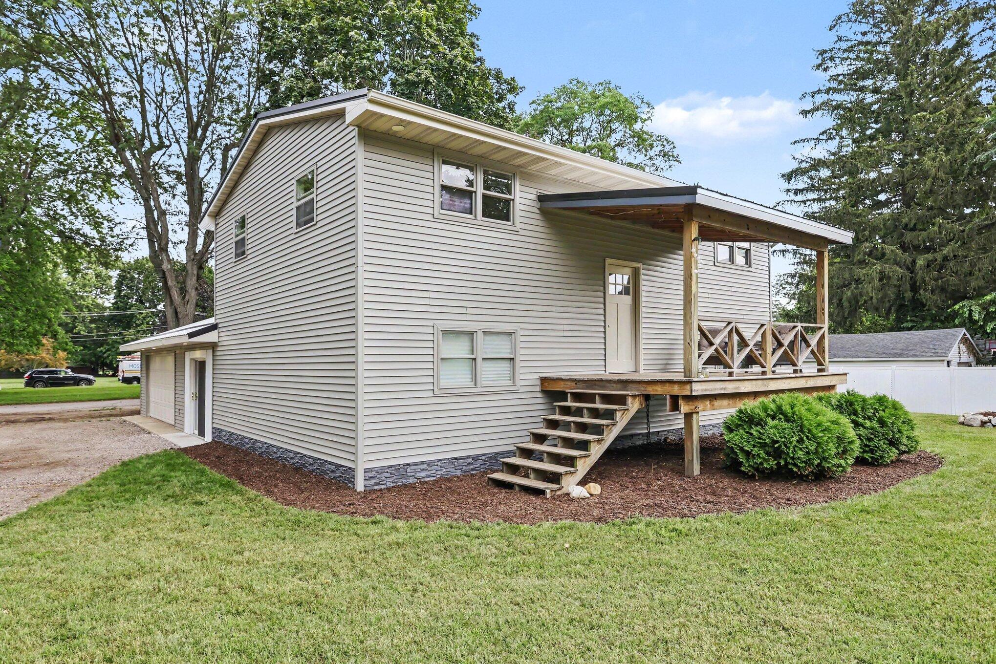 241 Morrison Street Coloma MI 49038