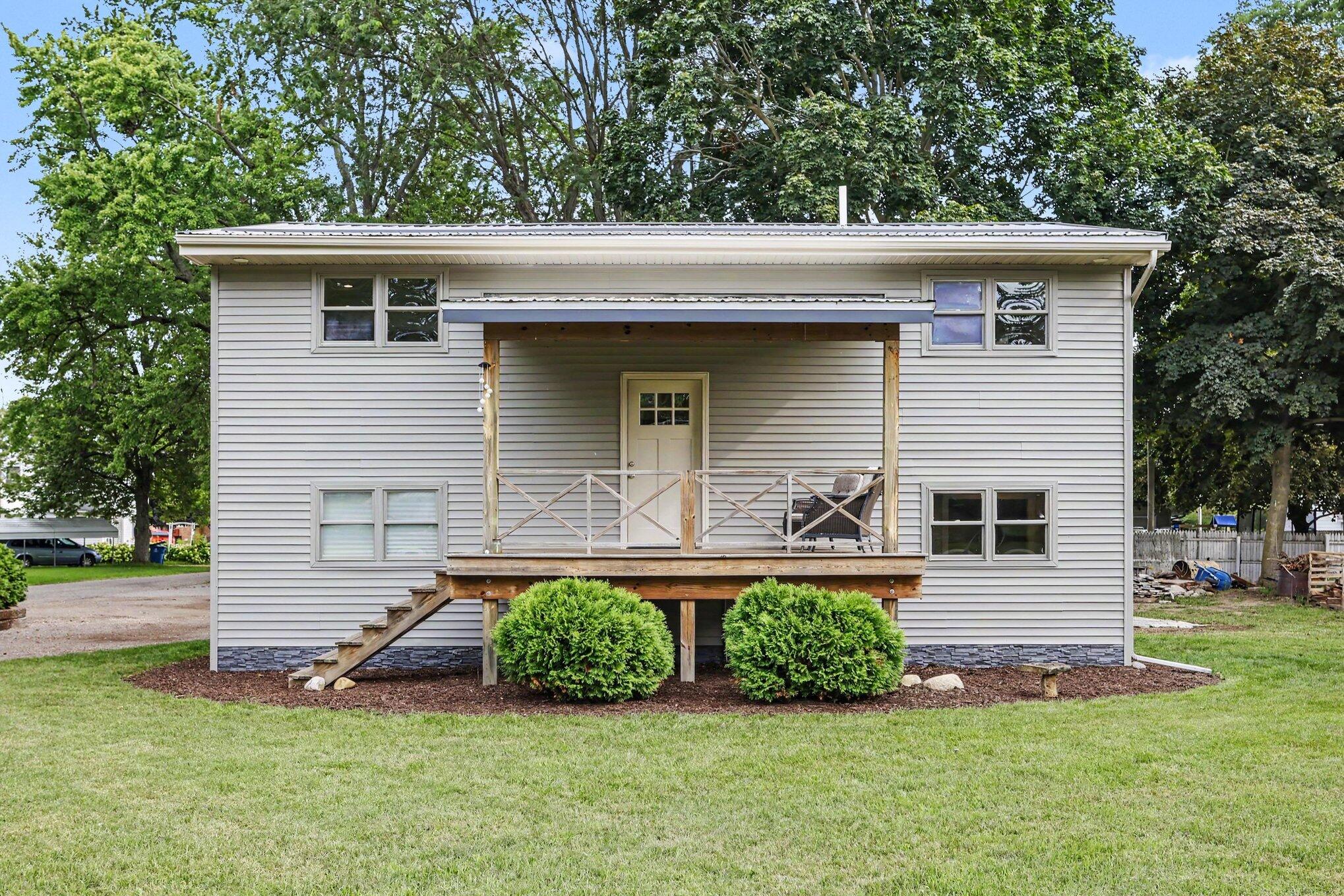 241 Morrison Street Coloma MI 49038