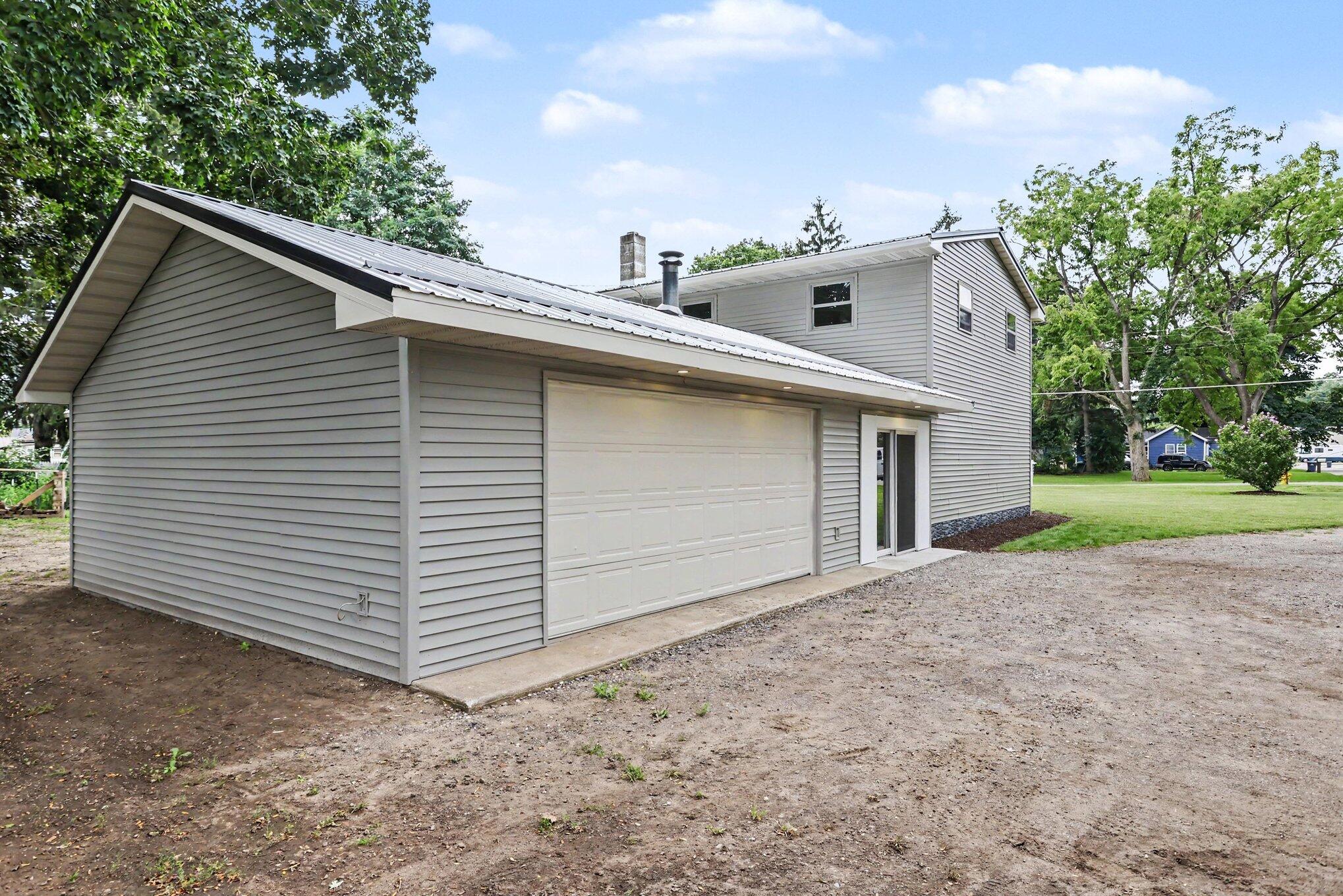 241 Morrison Street Coloma MI 49038