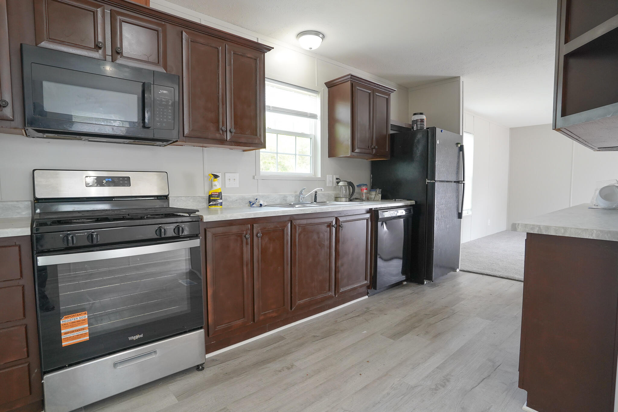 1906 Hawk Drive Kalamazoo MI 49008