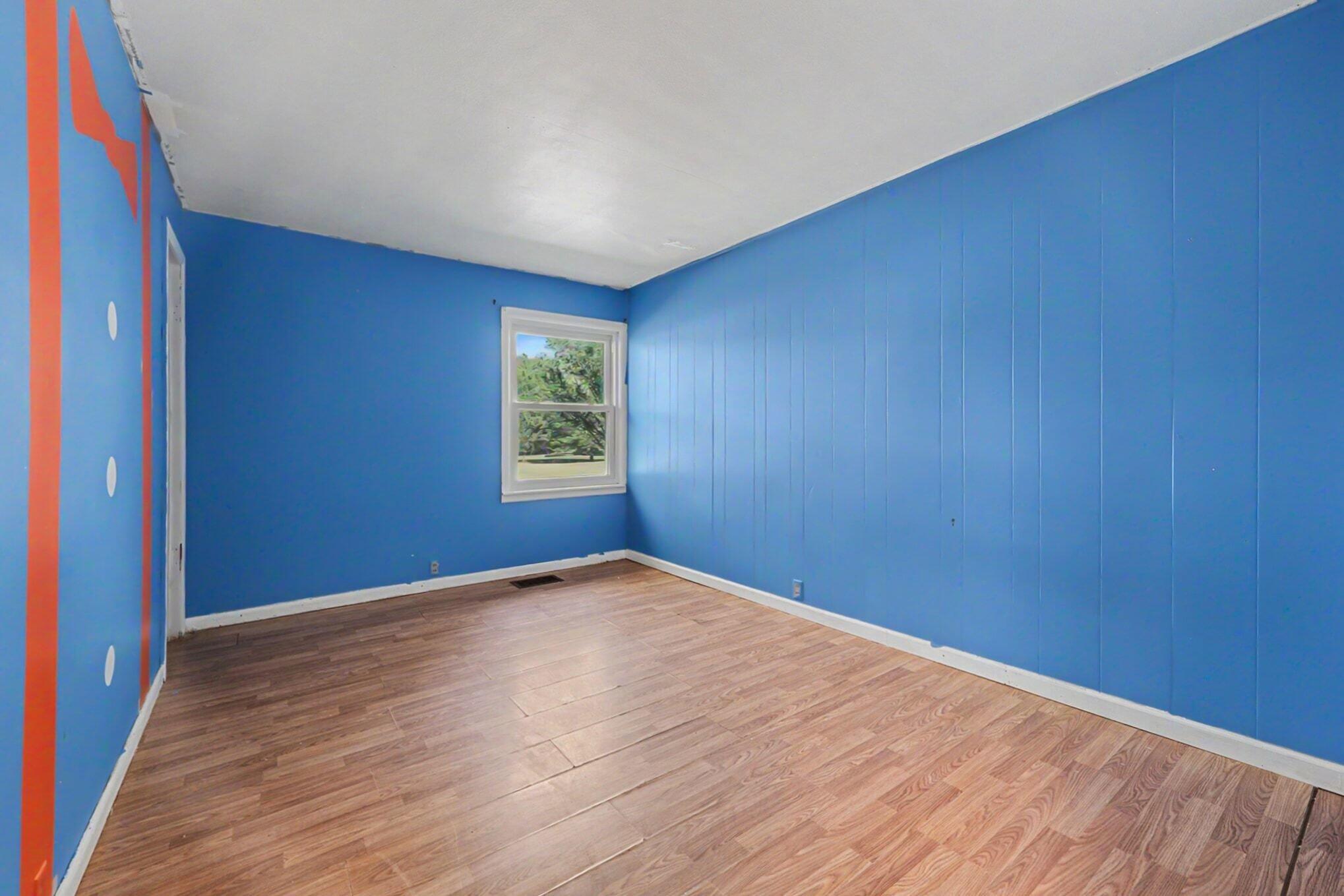 3346 Dean Lake Avenue NE Grand Rapids MI 49525