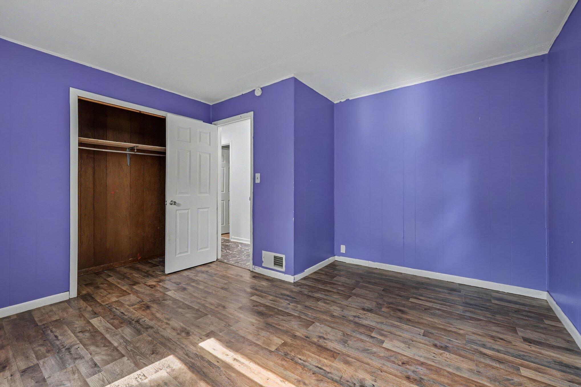 3346 Dean Lake Avenue NE Grand Rapids MI 49525
