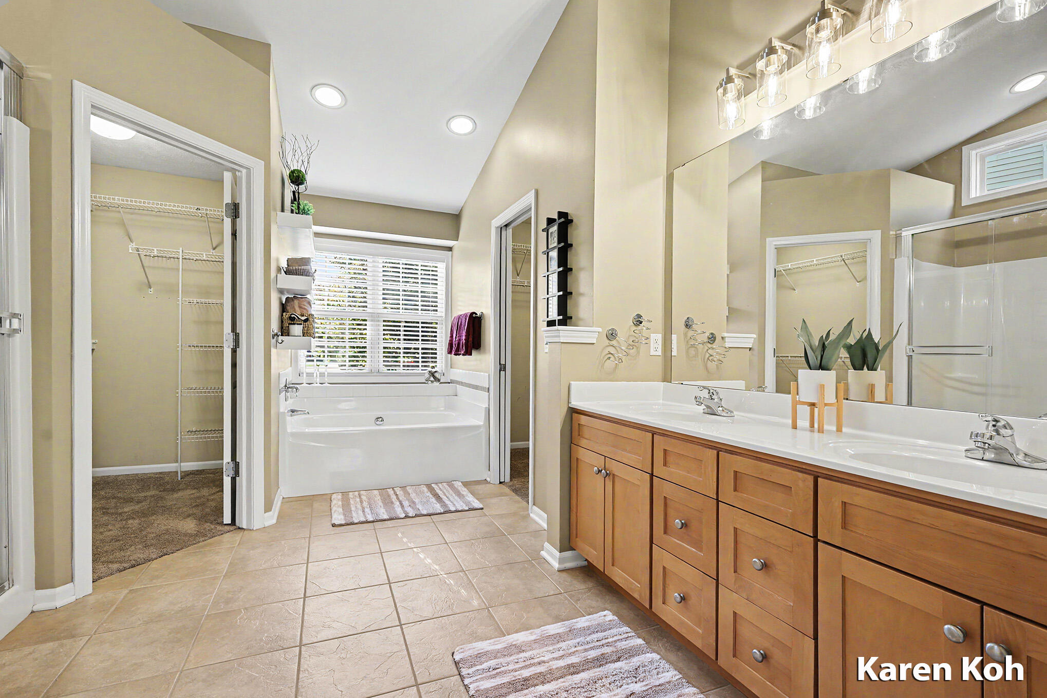5437 Clemwood Court SE Ada MI 49301