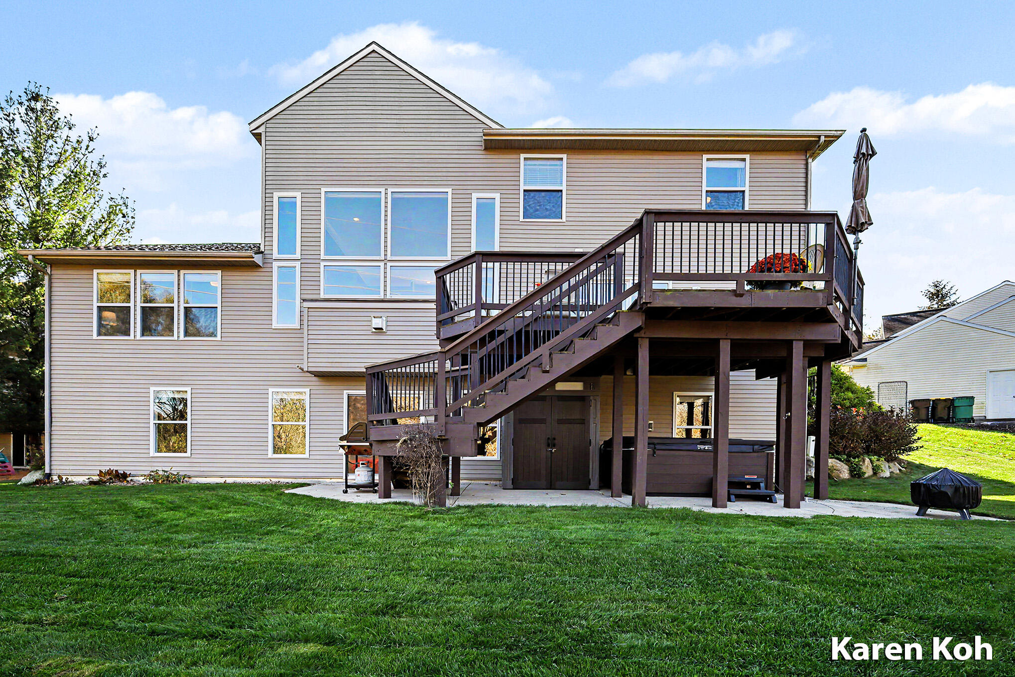 5437 Clemwood Court SE Ada MI 49301