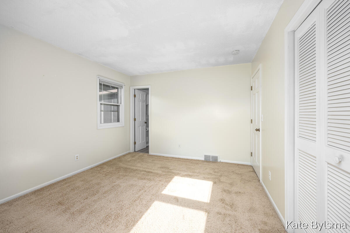 718 3 Mile Road NE Grand Rapids MI 49505