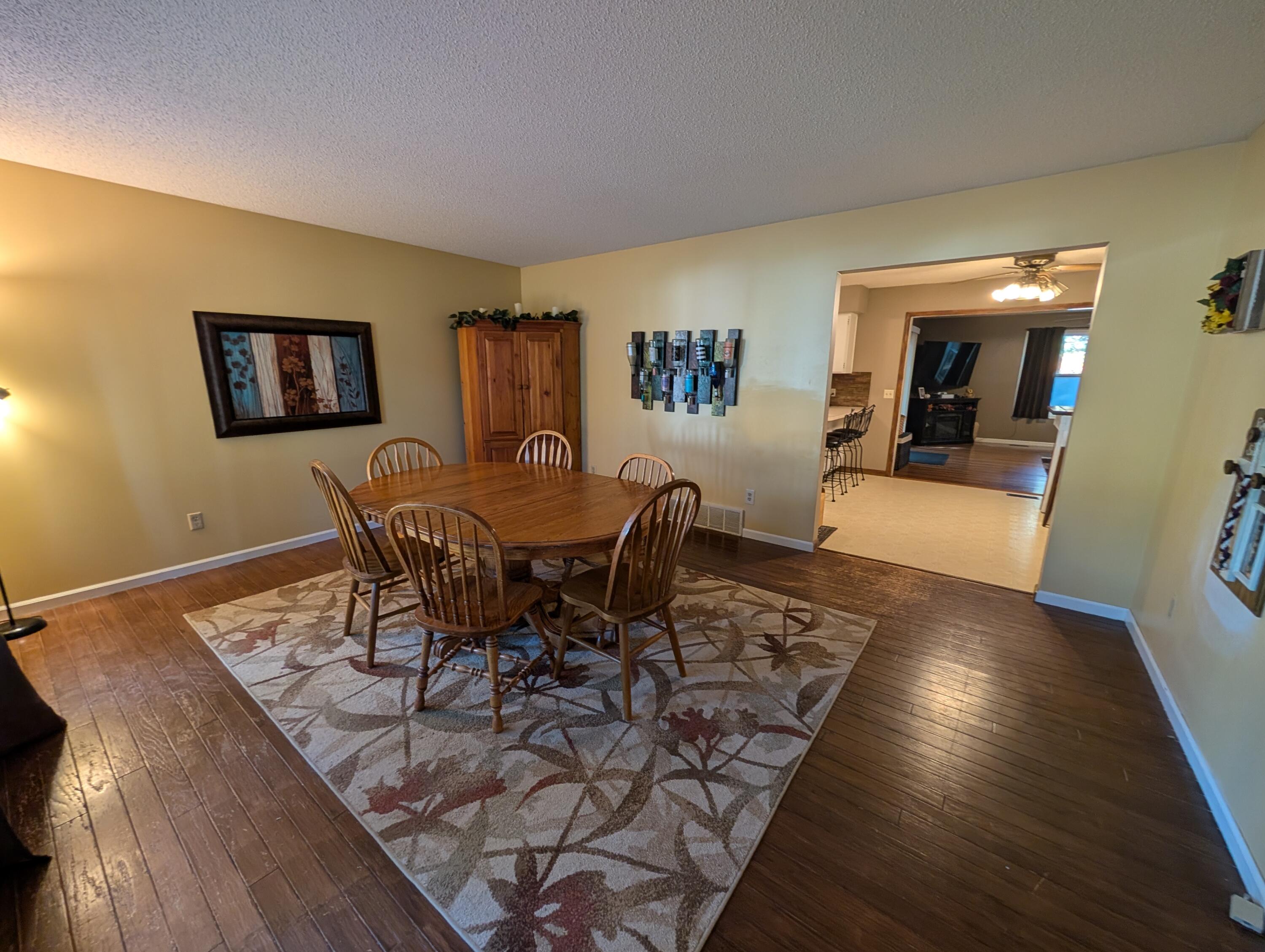 212 S Broton Road Muskegon MI 49442