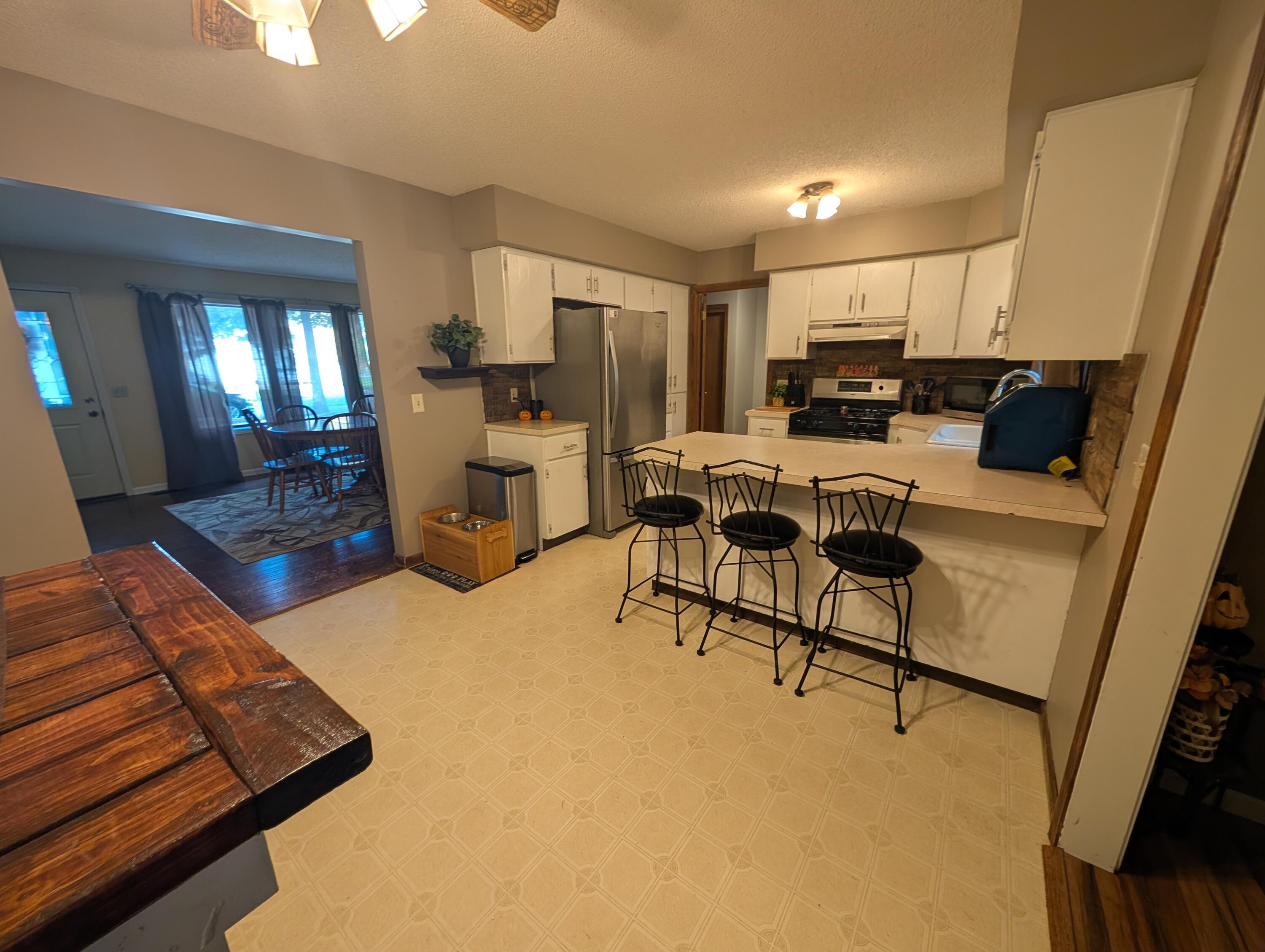 212 S Broton Road Muskegon MI 49442