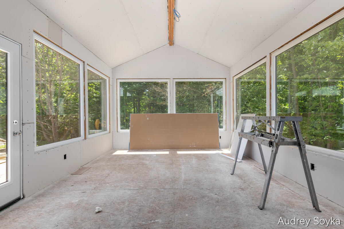 8234 Cascade Road SE Ada MI 49301