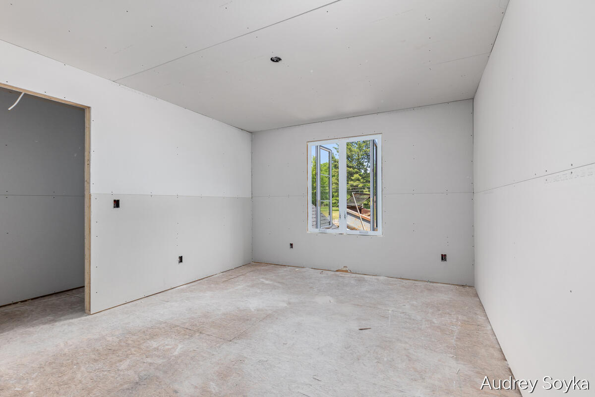 8234 Cascade Road SE Ada MI 49301
