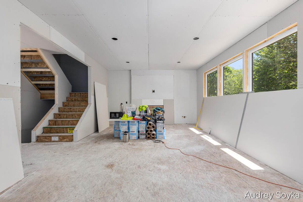 8234 Cascade Road SE Ada MI 49301