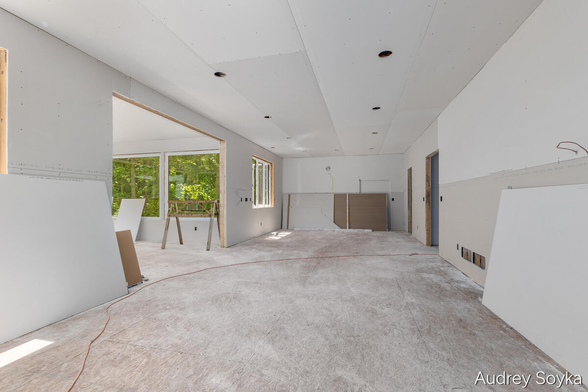8234 Cascade Road SE Ada MI 49301