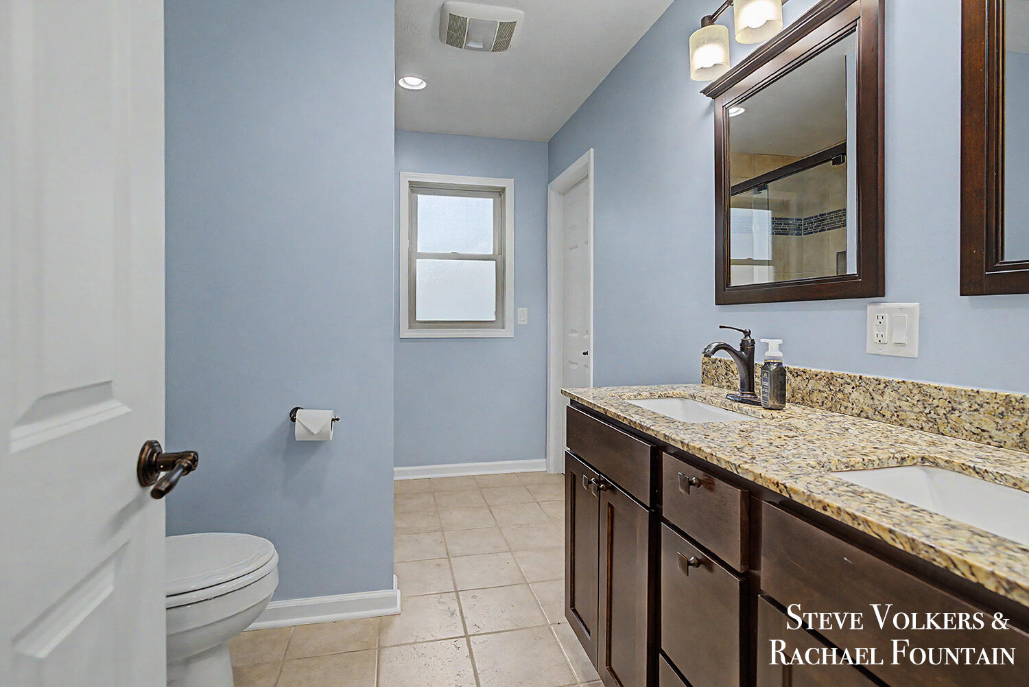 2006 Burton Knoll Court SE Grand Rapids MI 49546