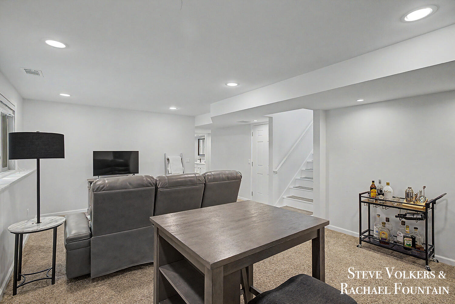 2006 Burton Knoll Court SE Grand Rapids MI 49546