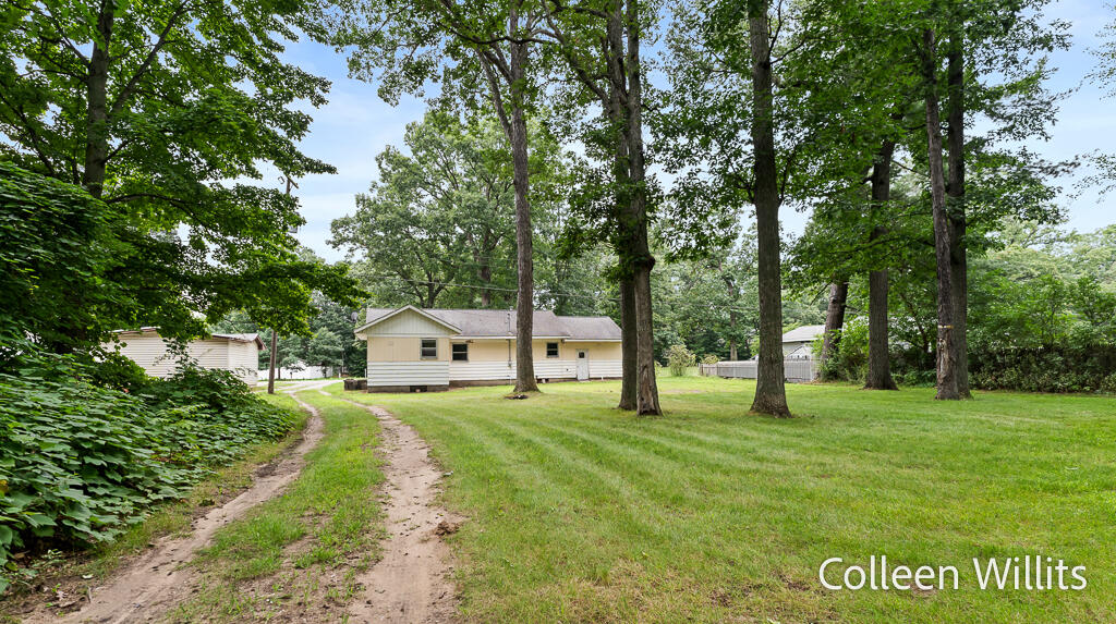 13070 144th Avenue Grand Haven MI 49417