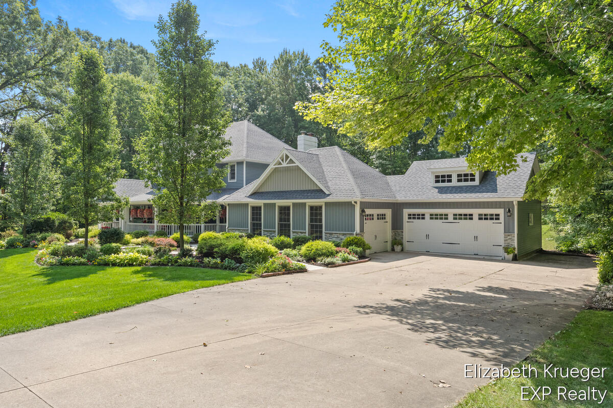 8350 Winterforest Drive NE Rockford MI 49341