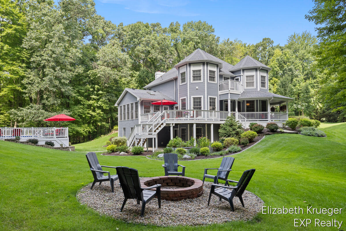 8350 Winterforest Drive NE Rockford MI 49341