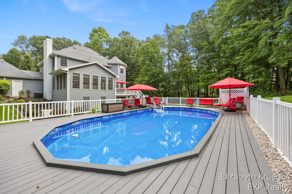 8350 Winterforest Drive NE Rockford MI 49341