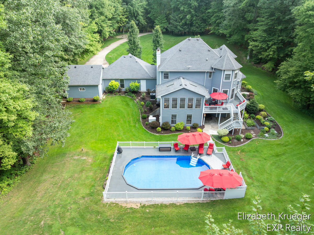 8350 Winterforest Drive NE Rockford MI 49341