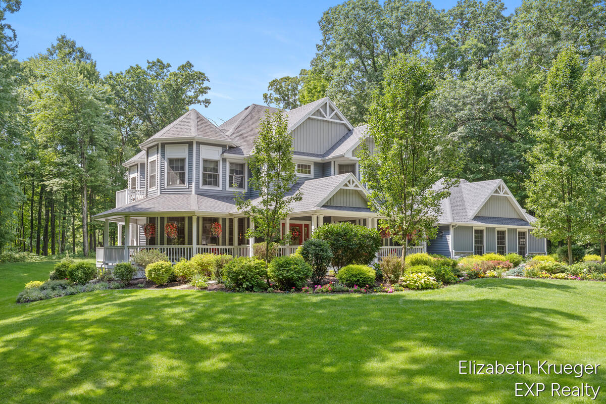 8350 Winterforest Drive NE Rockford MI 49341