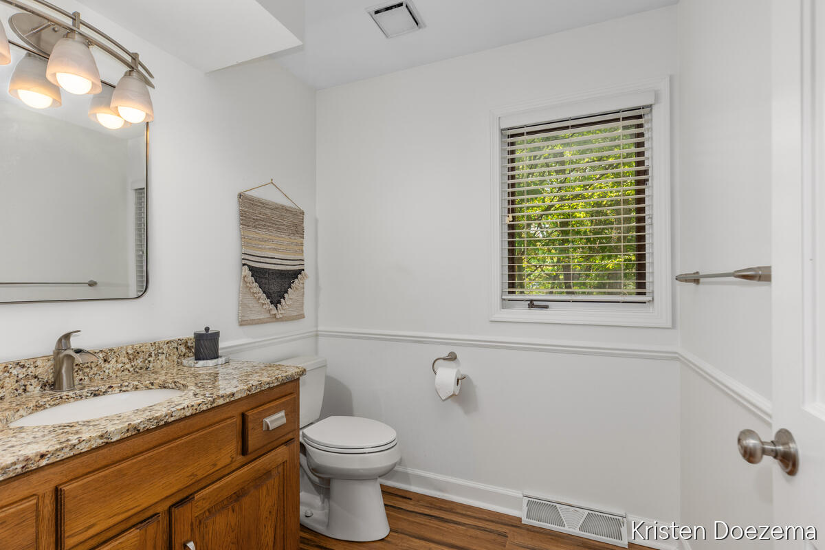 7716 Kirkwall Drive SE Ada MI 49301