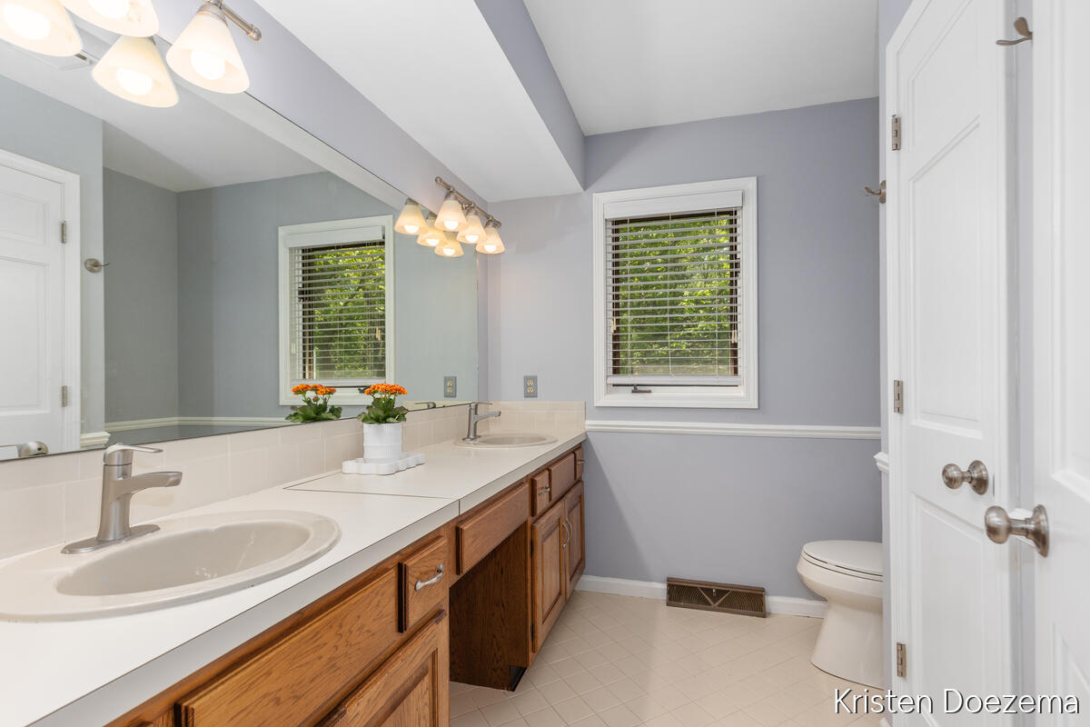 7716 Kirkwall Drive SE Ada MI 49301