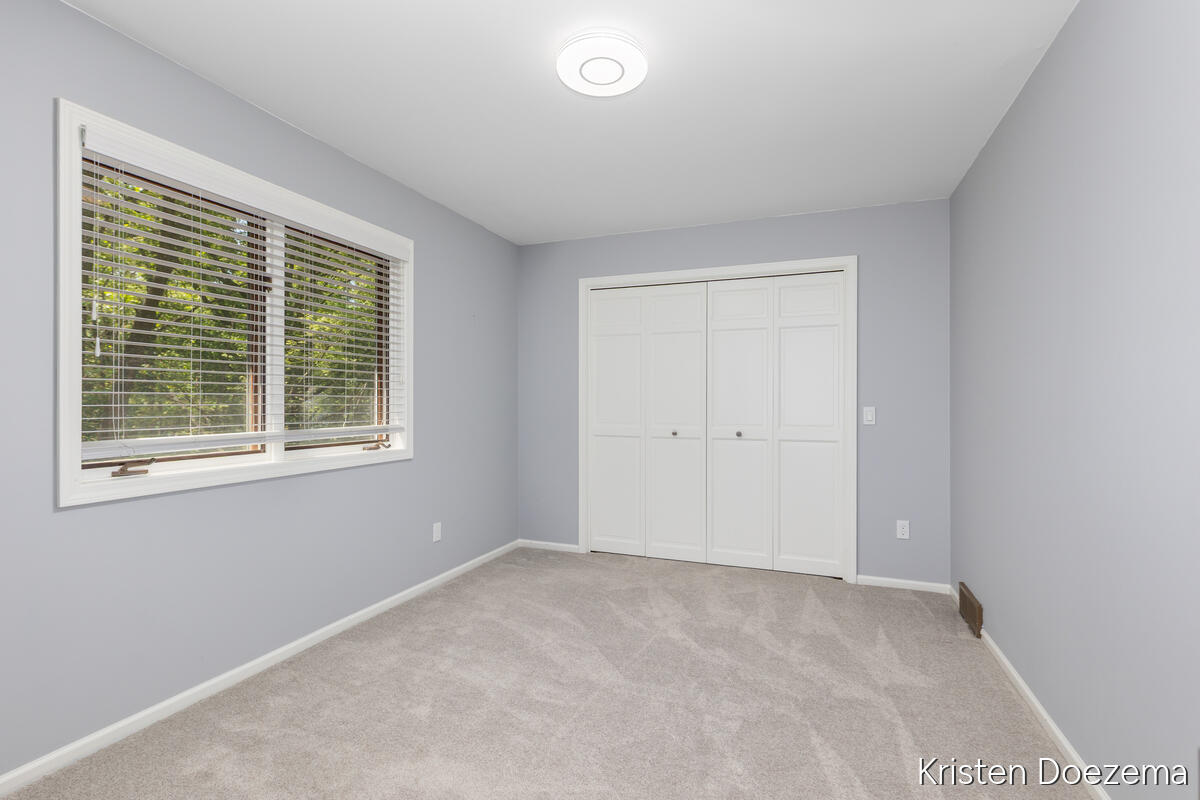 7716 Kirkwall Drive SE Ada MI 49301