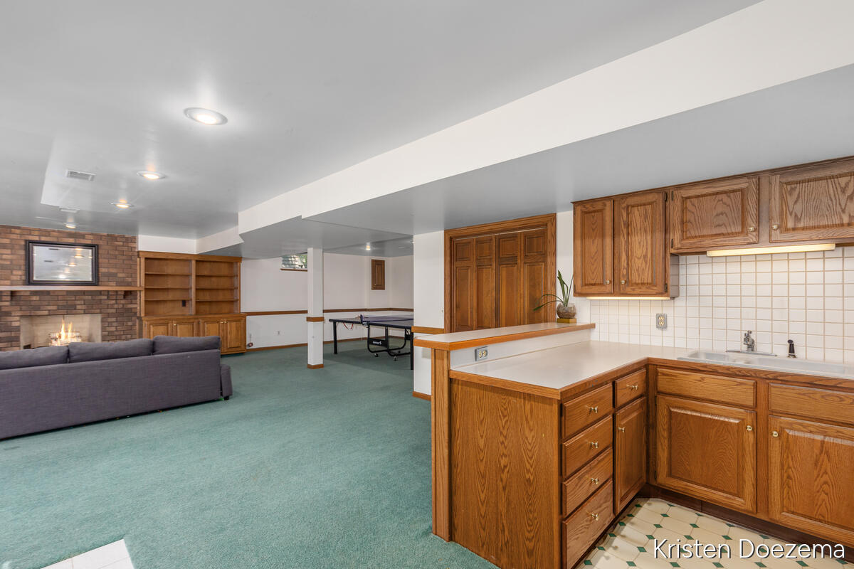7716 Kirkwall Drive SE Ada MI 49301