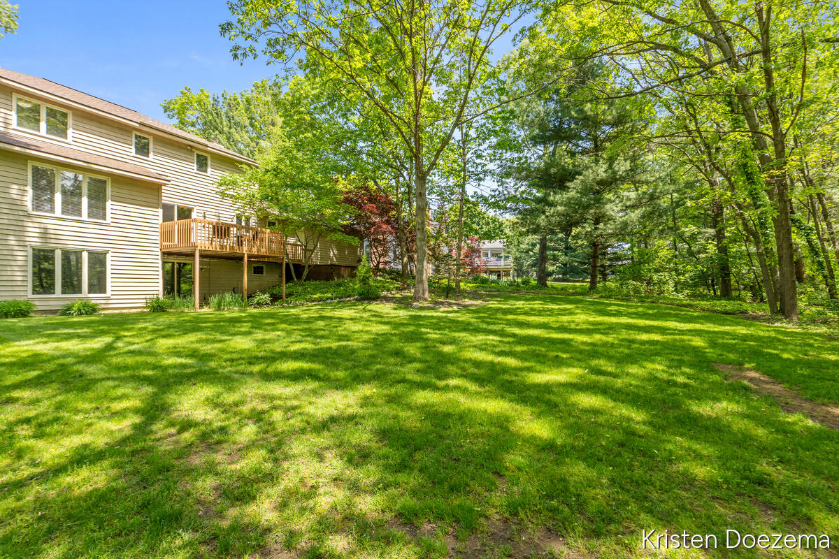 7716 Kirkwall Drive SE Ada MI 49301