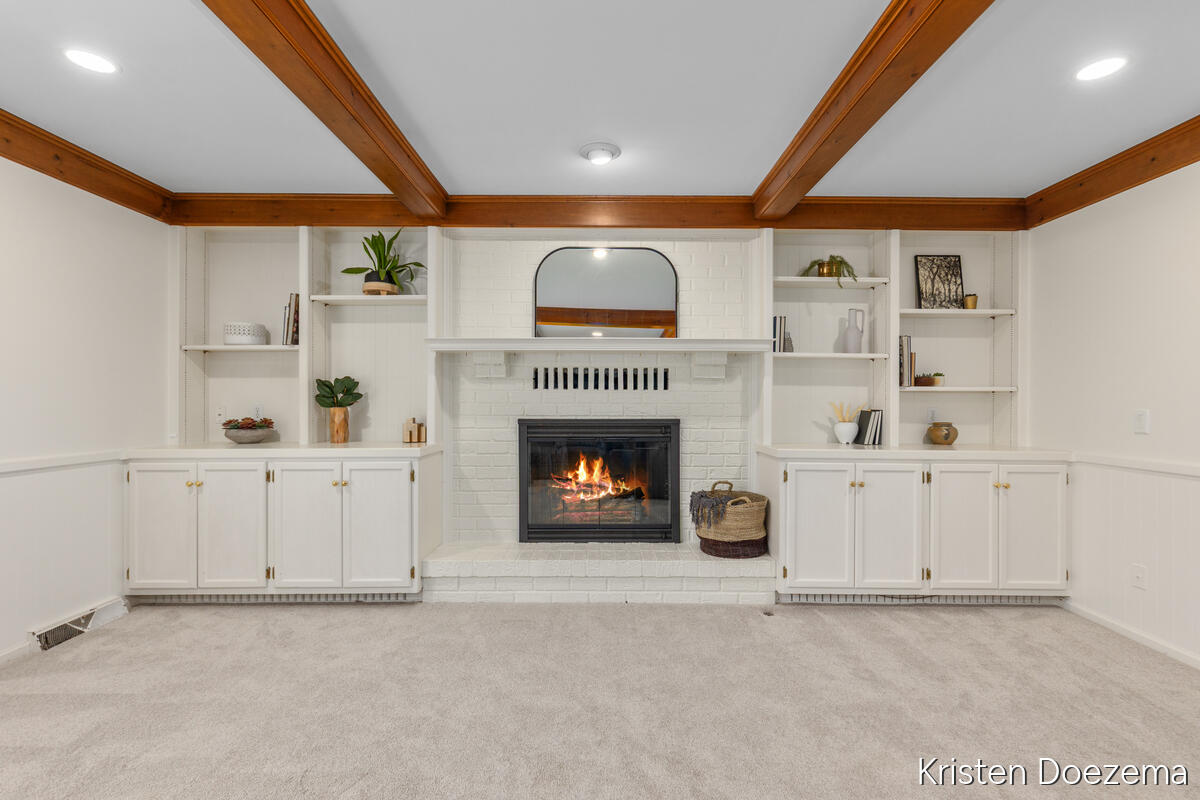 7716 Kirkwall Drive SE Ada MI 49301