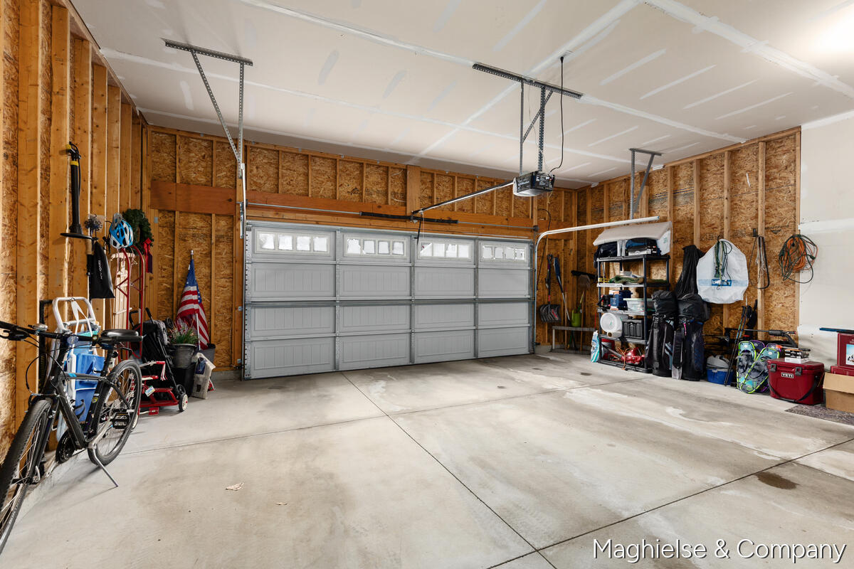 8374 Rose Ridge Drive Rockford MI 49341