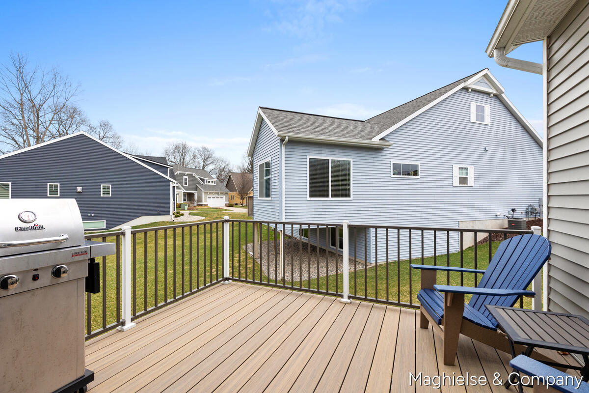8374 Rose Ridge Drive Rockford MI 49341