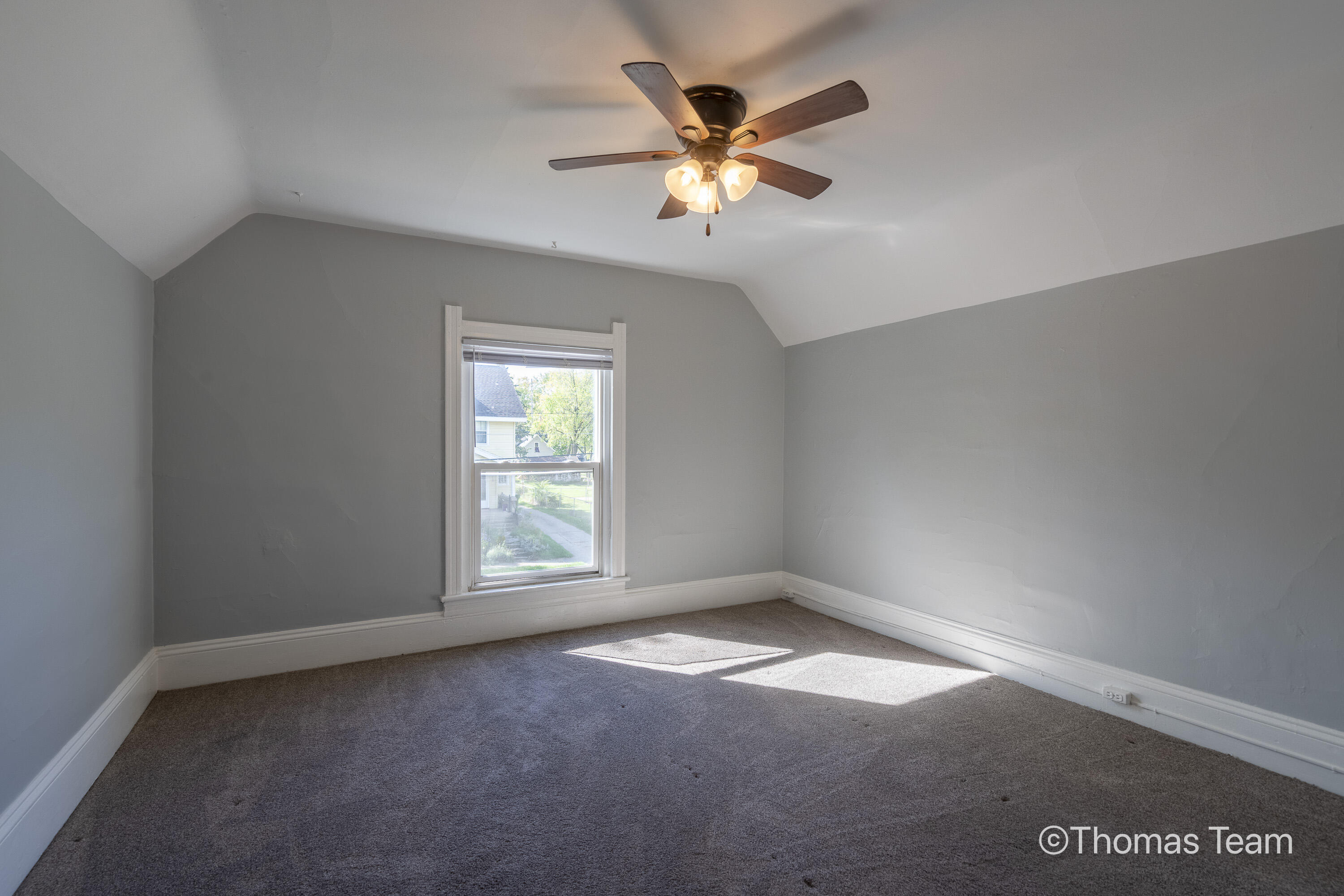 543 Shirley Street NE Grand Rapids MI 49503