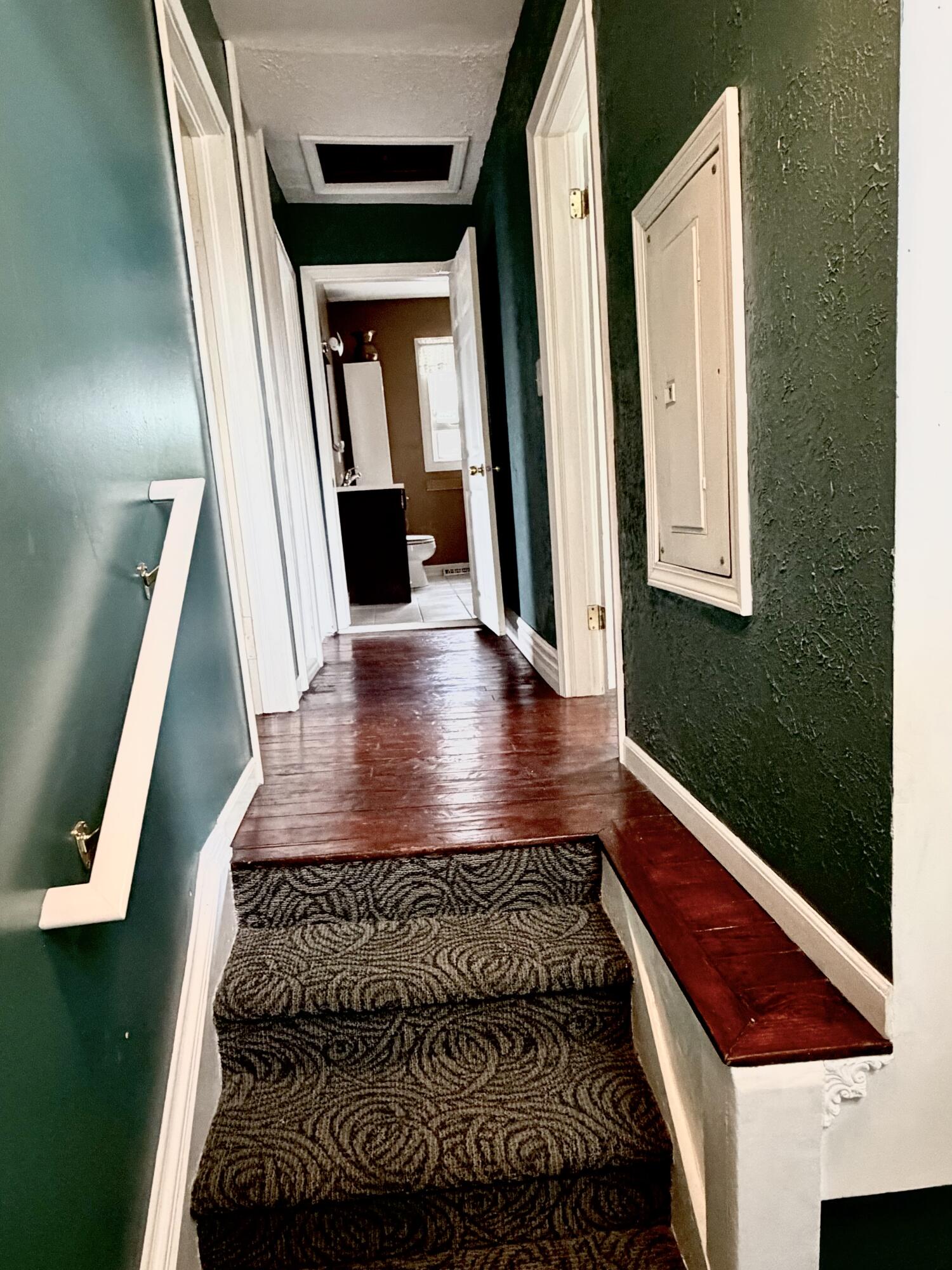 537 W Main Street Fennville MI 49408