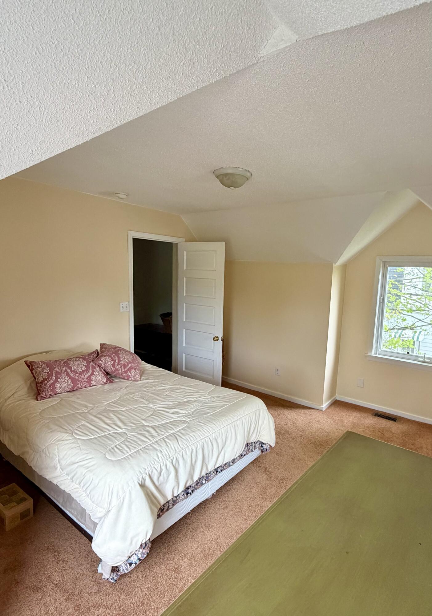 537 W Main Street Fennville MI 49408