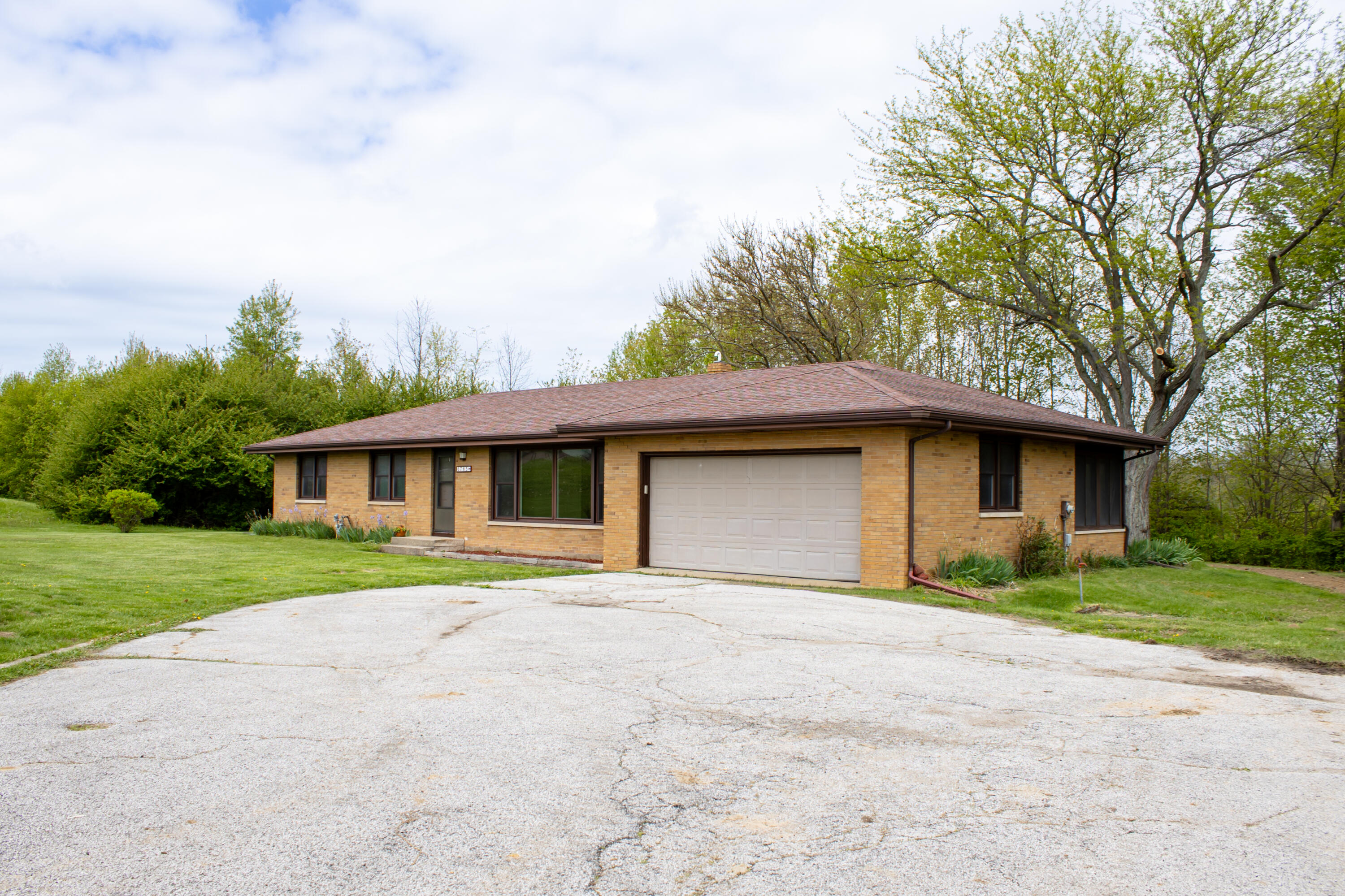 6783 Red Arrow Highway Coloma MI 49038