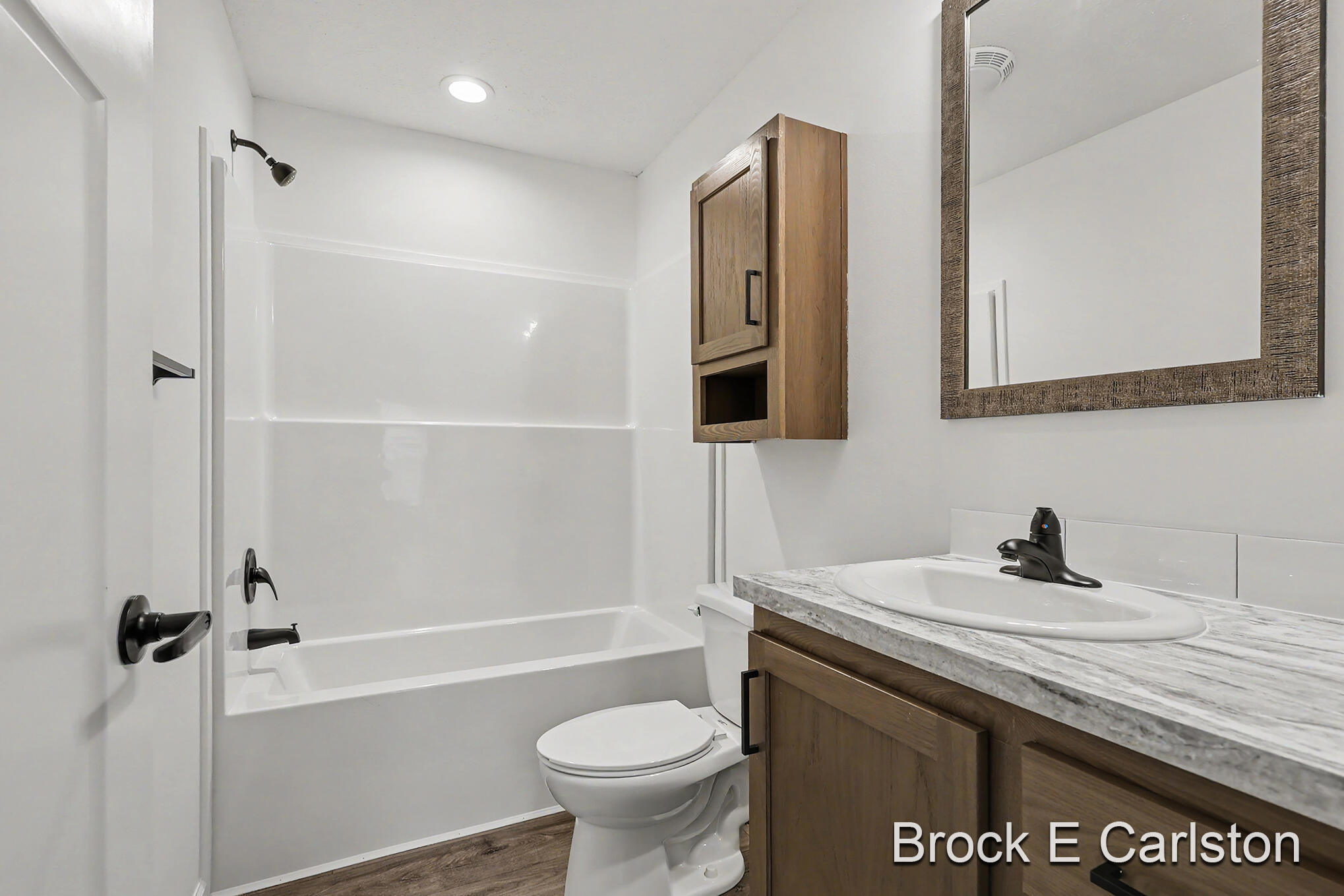 1283 E Ellis Road Norton Shores MI 49441
