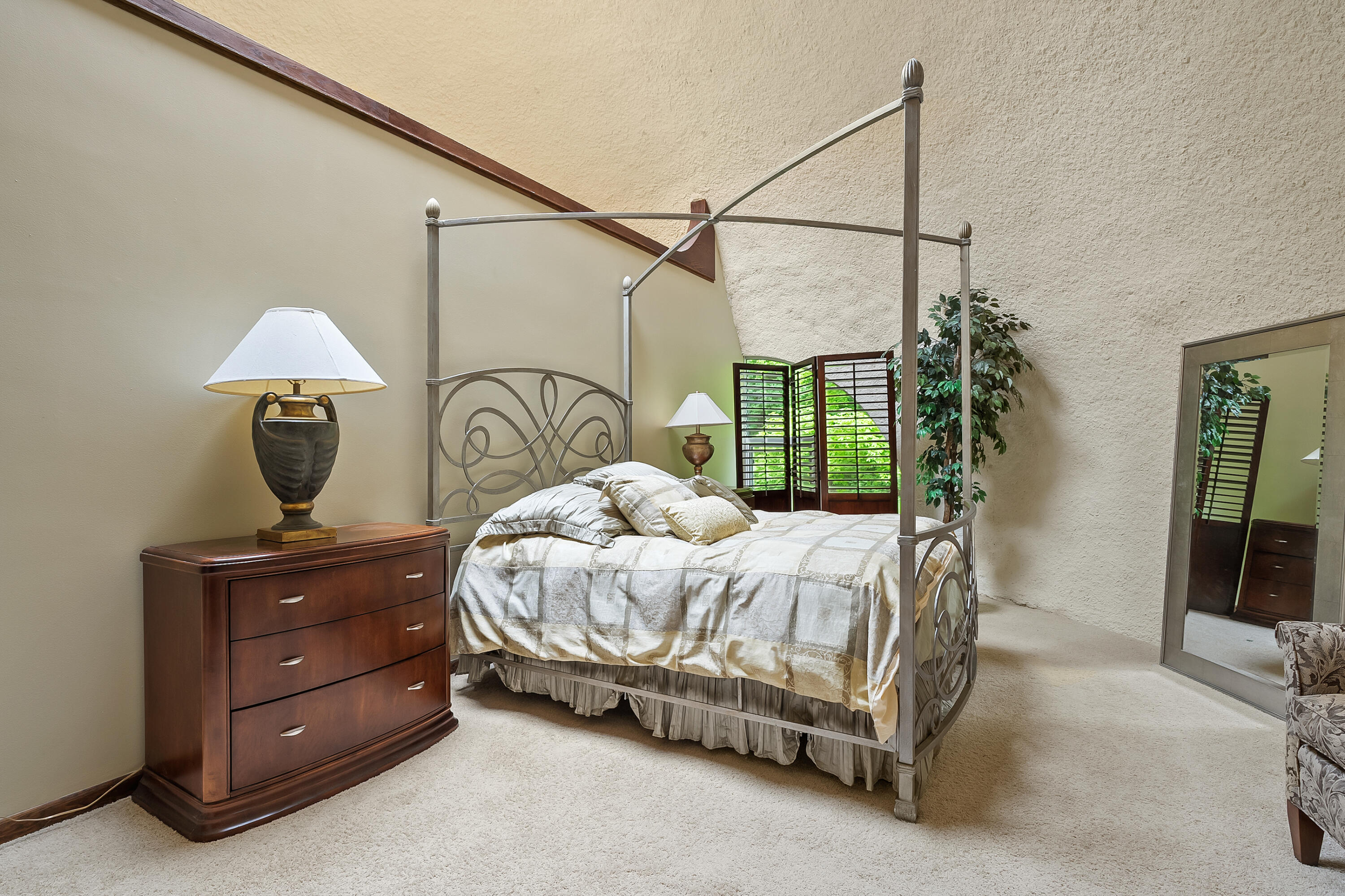 2755 N 9th Street Kalamazoo MI 49009