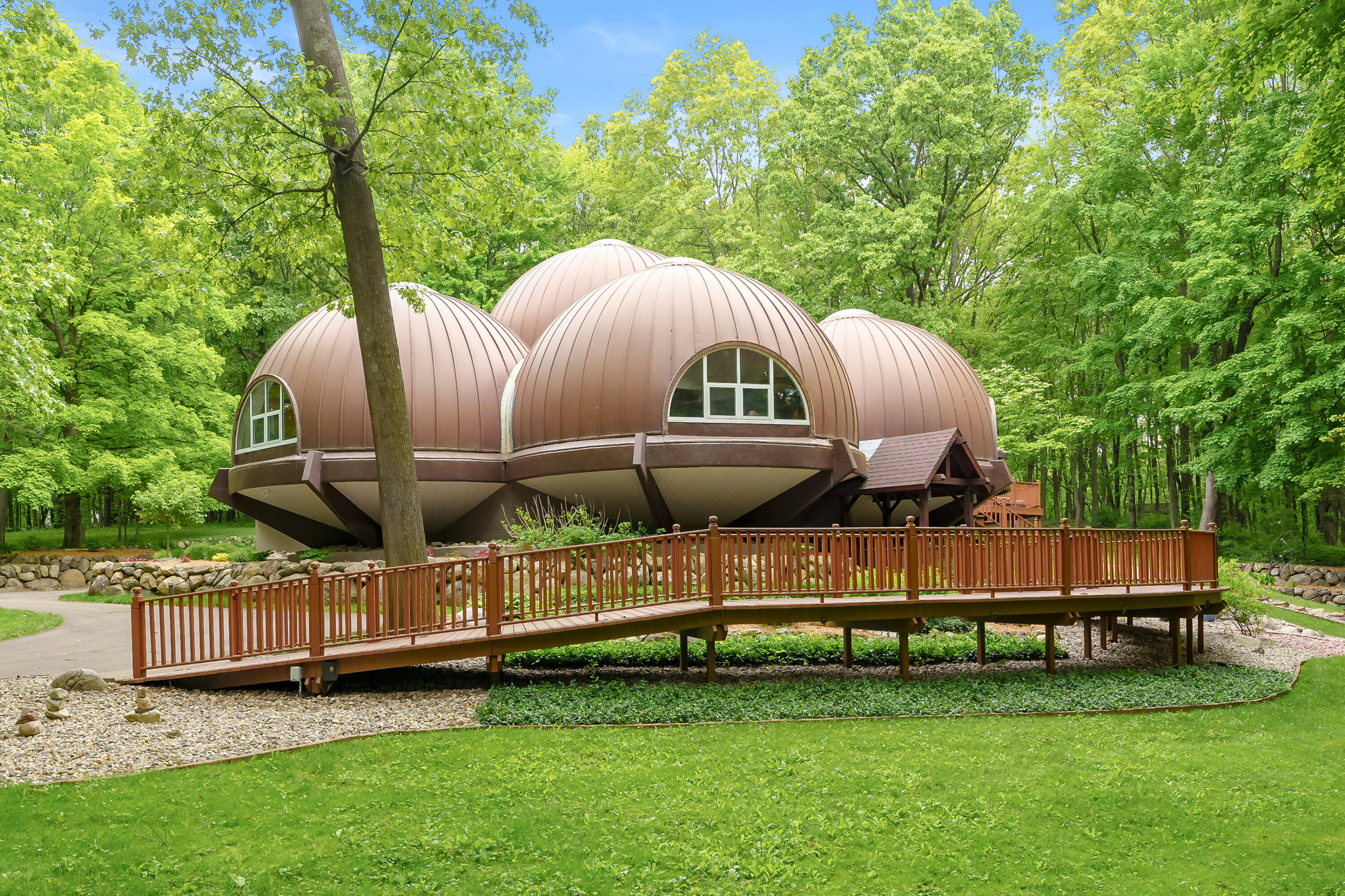 2755 N 9th Street Kalamazoo MI 49009