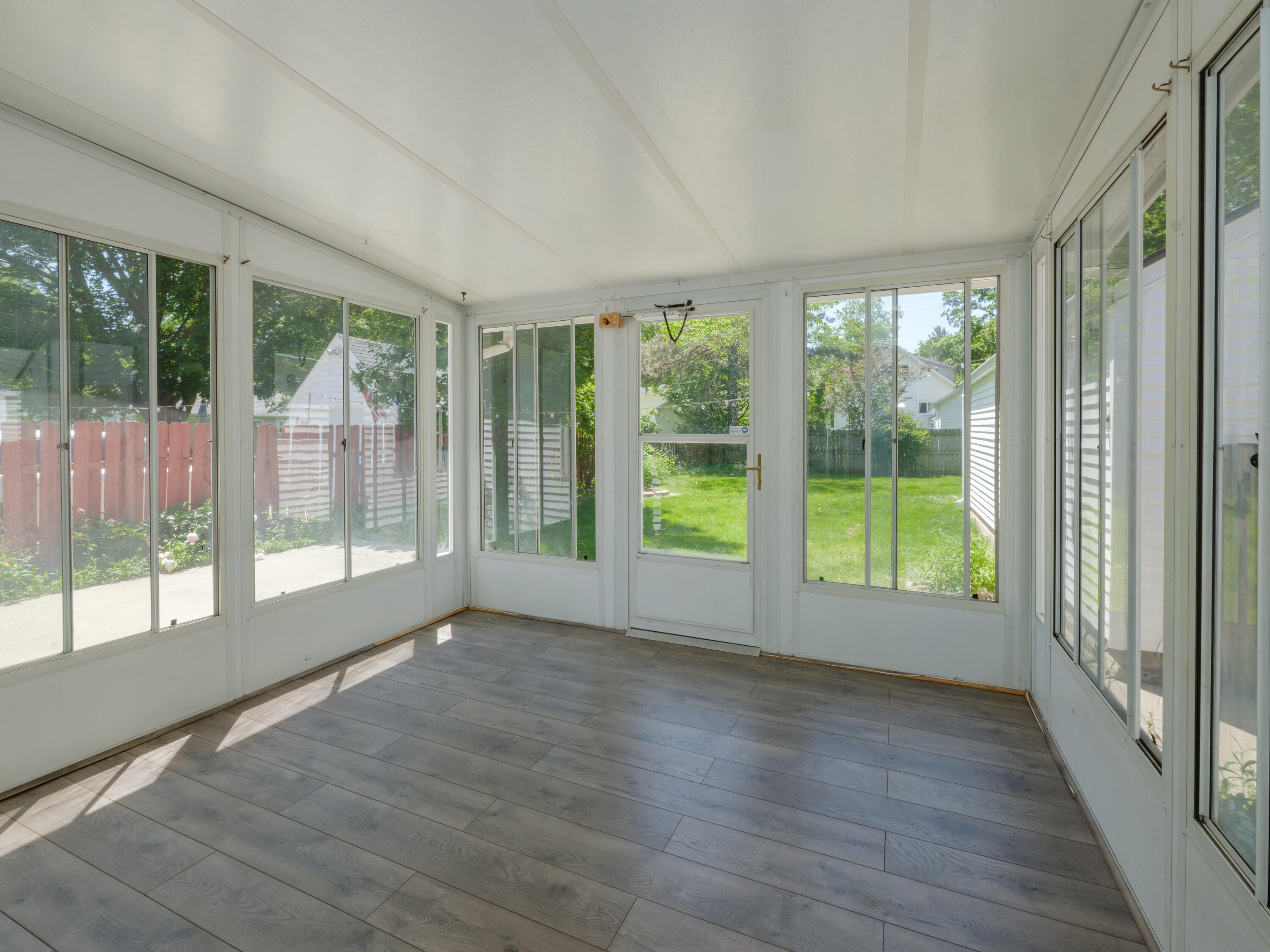 1322 Homecrest Avenue Kalamazoo MI 49001