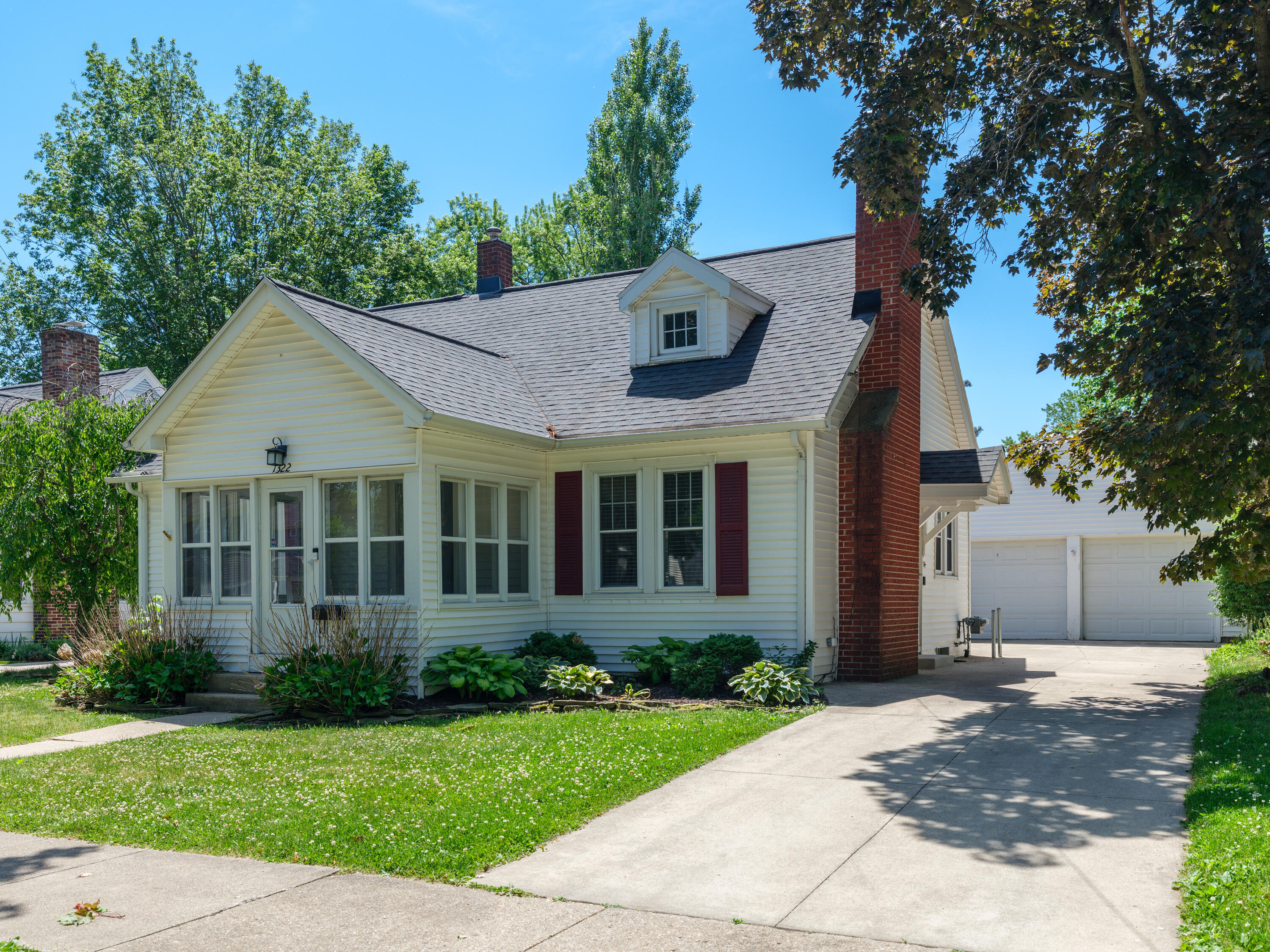 1322 Homecrest Avenue Kalamazoo MI 49001