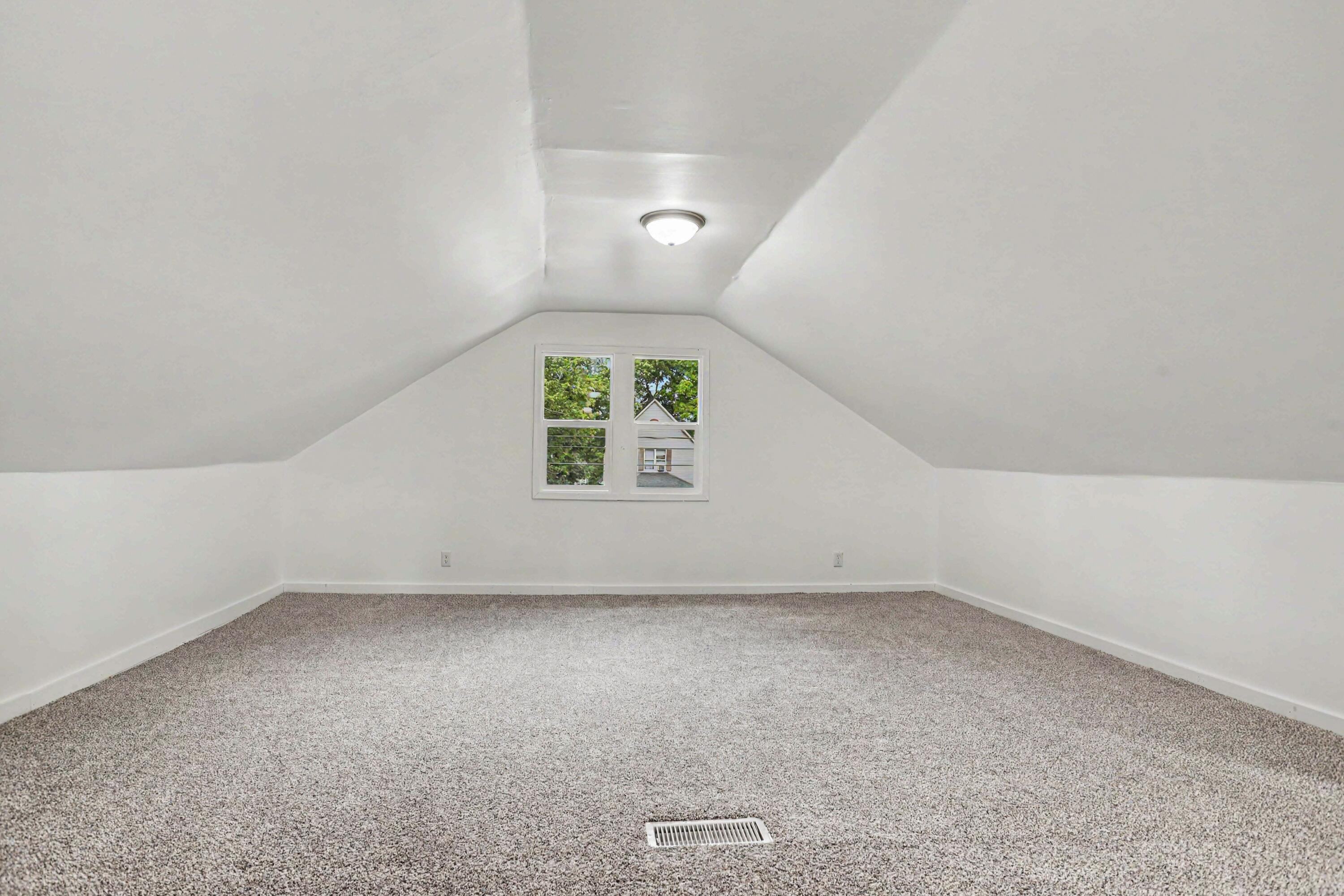 628 Trimble Avenue Kalamazoo MI 49048