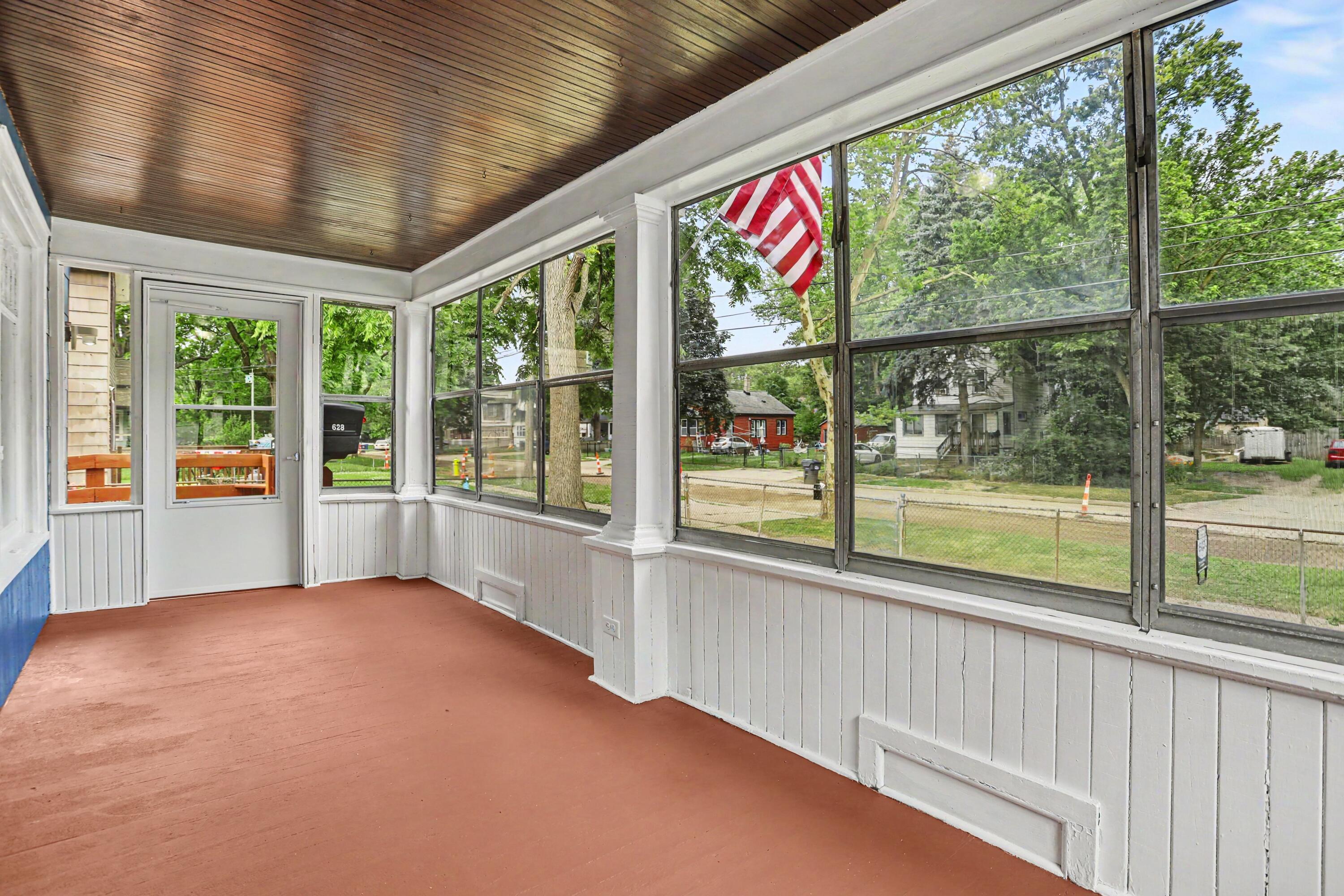 628 Trimble Avenue Kalamazoo MI 49048