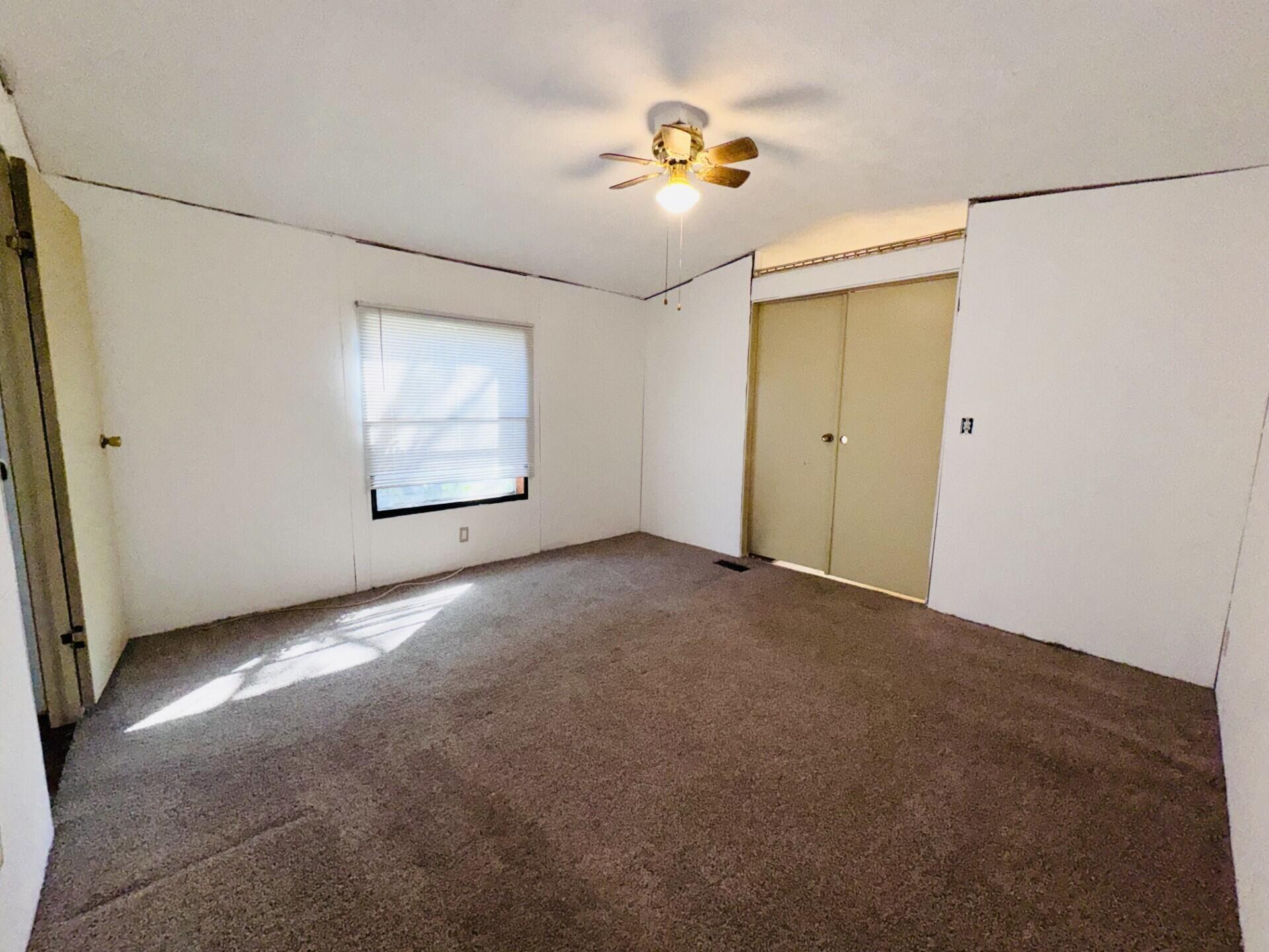 58 S Green Meadows Street SE Grand Rapids MI 49548