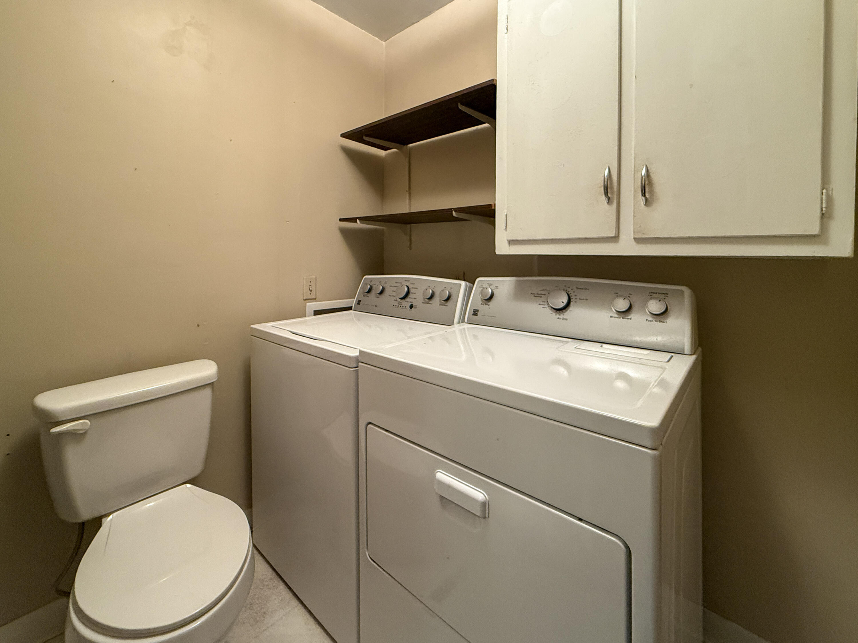 384 Maple Street Coloma MI 49038