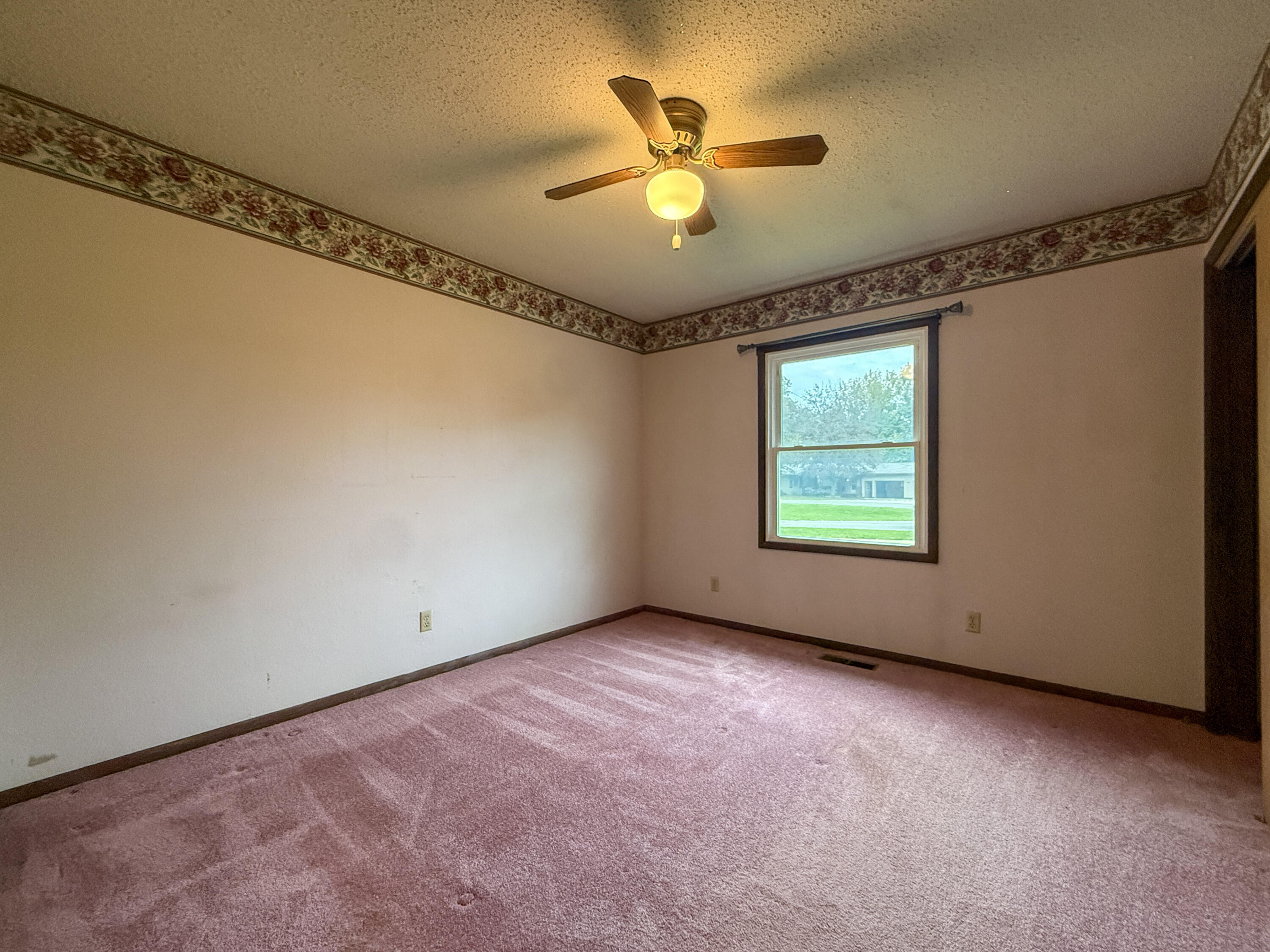 384 Maple Street Coloma MI 49038