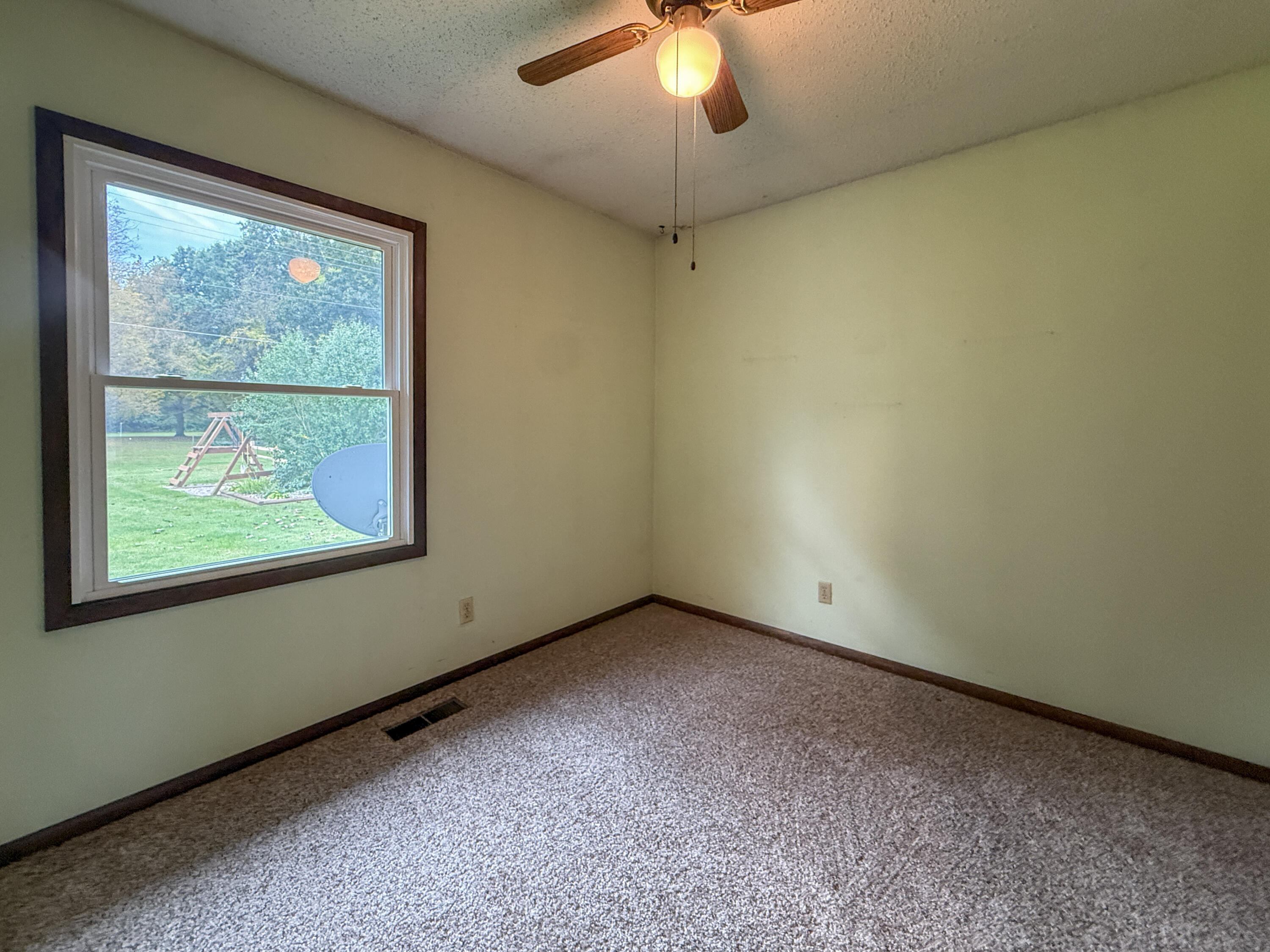 384 Maple Street Coloma MI 49038