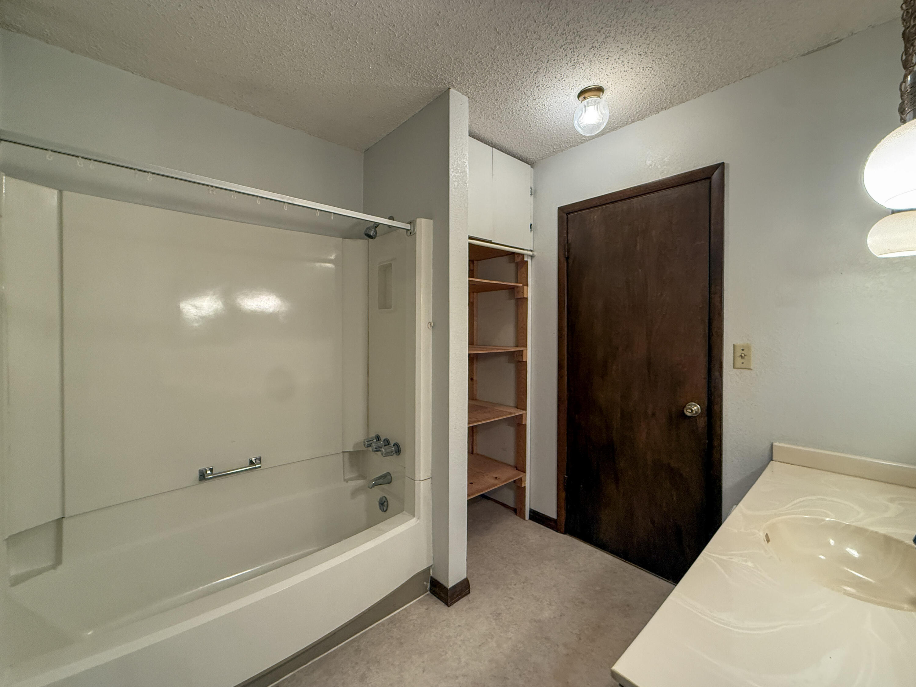 384 Maple Street Coloma MI 49038