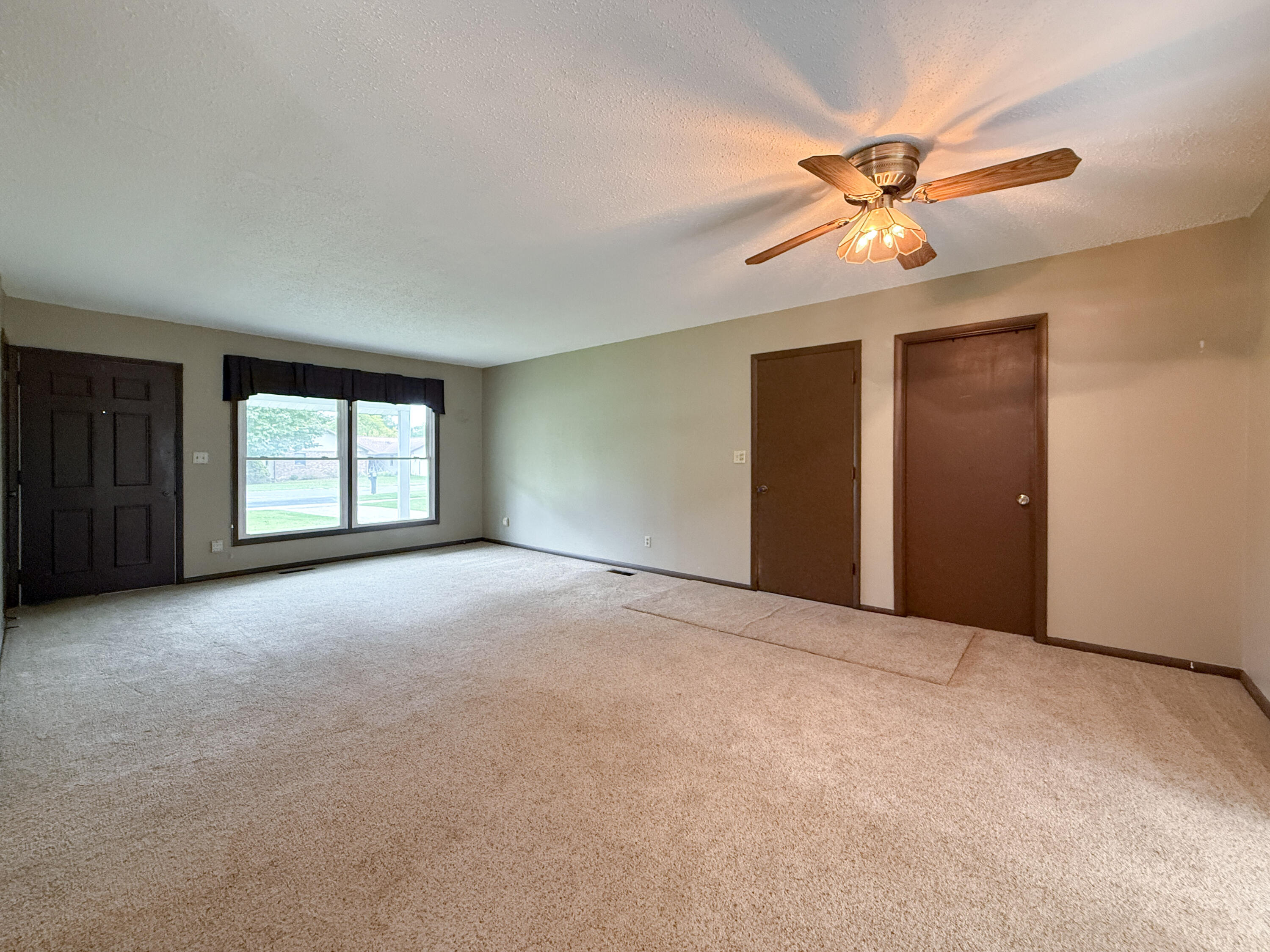 384 Maple Street Coloma MI 49038